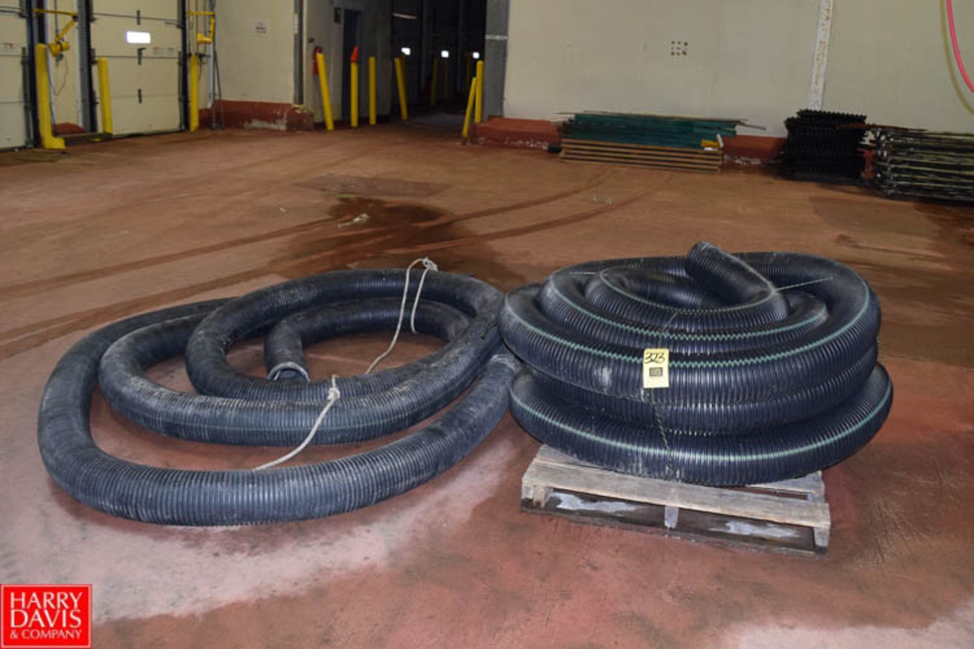 Plastic Chain Hose - Rigging Fee: $ Please Contact Rigger for Pricing