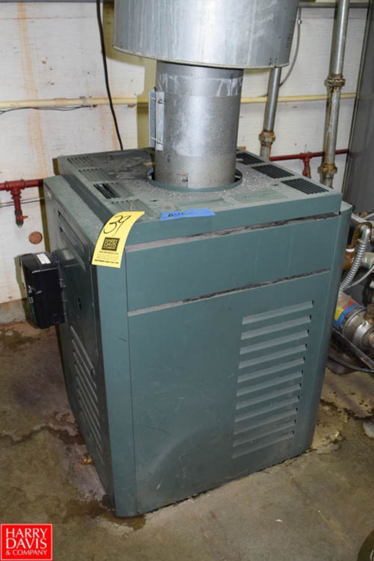 RayPak Raythem Gas-Fired Boiler 160 Psi, S/N 040622357E- Rigging Fee: $250