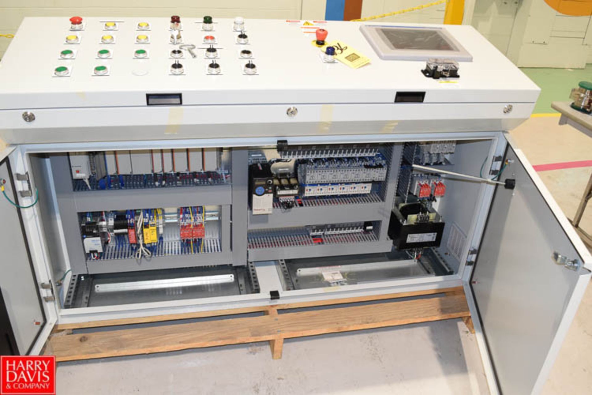 NEW Control Panel with Allen Bradley Panel View Plus 1000 Controller, Compact Logix L33 ER PLC,