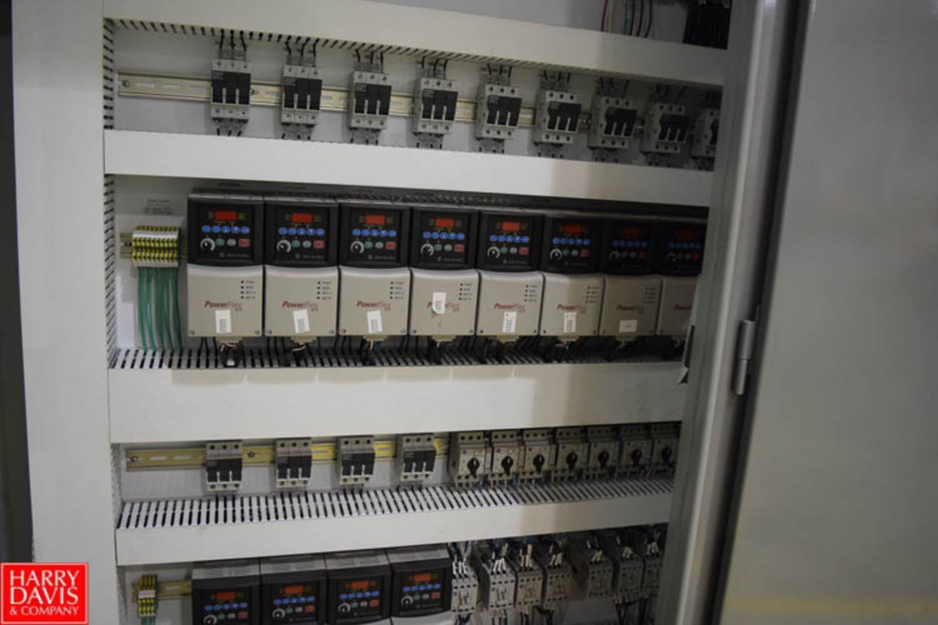 Allen Bradley Logix 5561 PLC Controller with (14) 2 HP Powerflex 40 Variable Frequency Drives, Power - Image 2 of 2