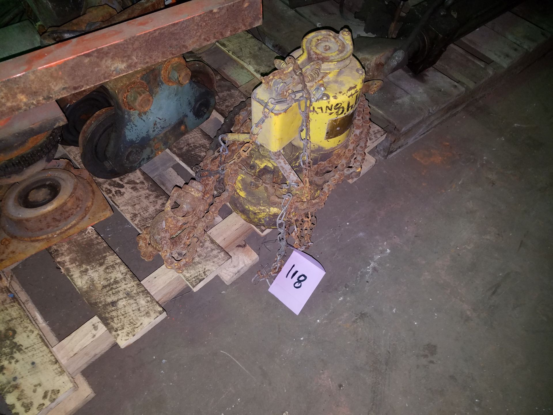 BUDGIT 1 TON HOIST