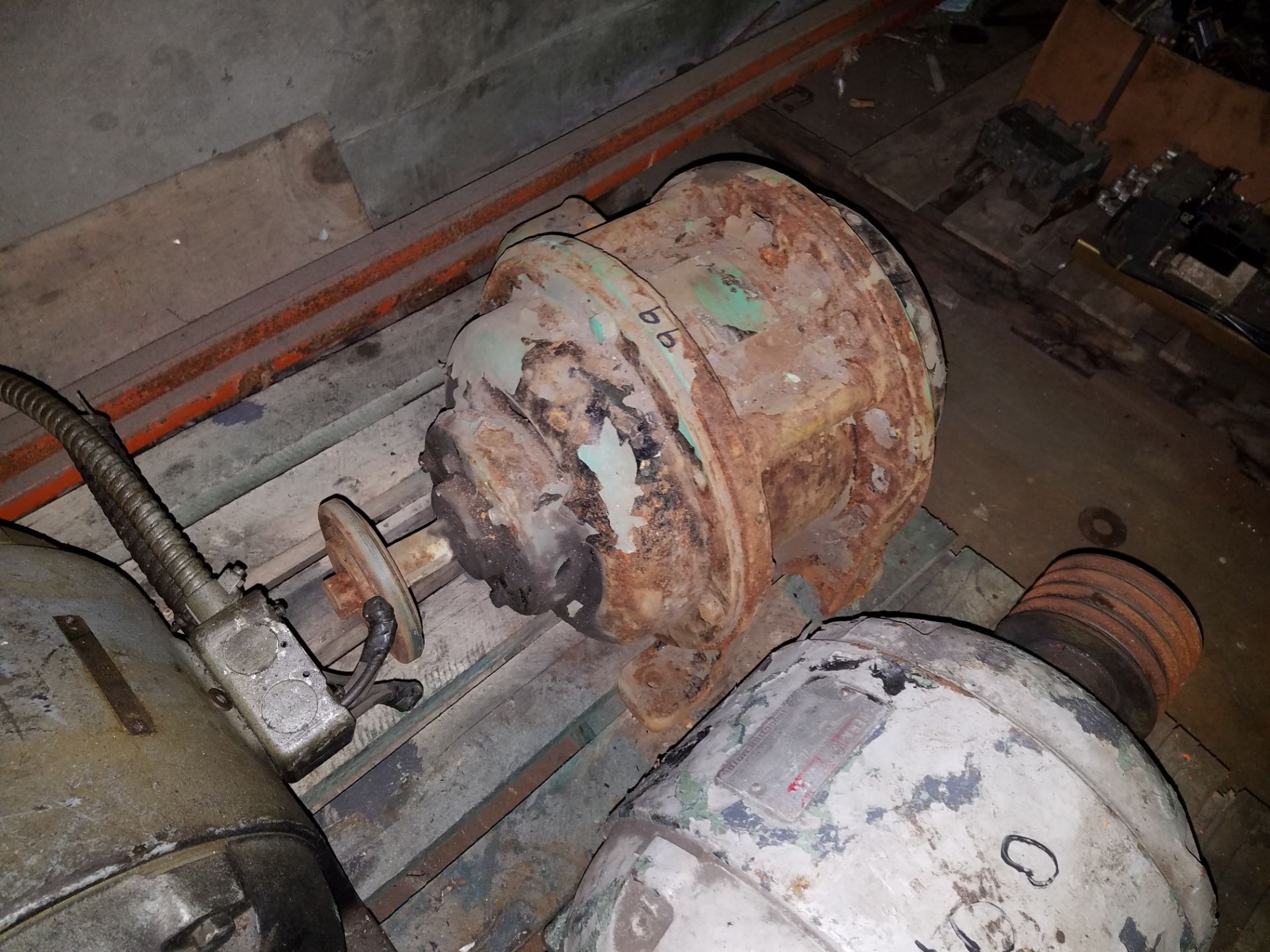 GE ELECTRIC MOTOR (FROM LUCAS MILL)