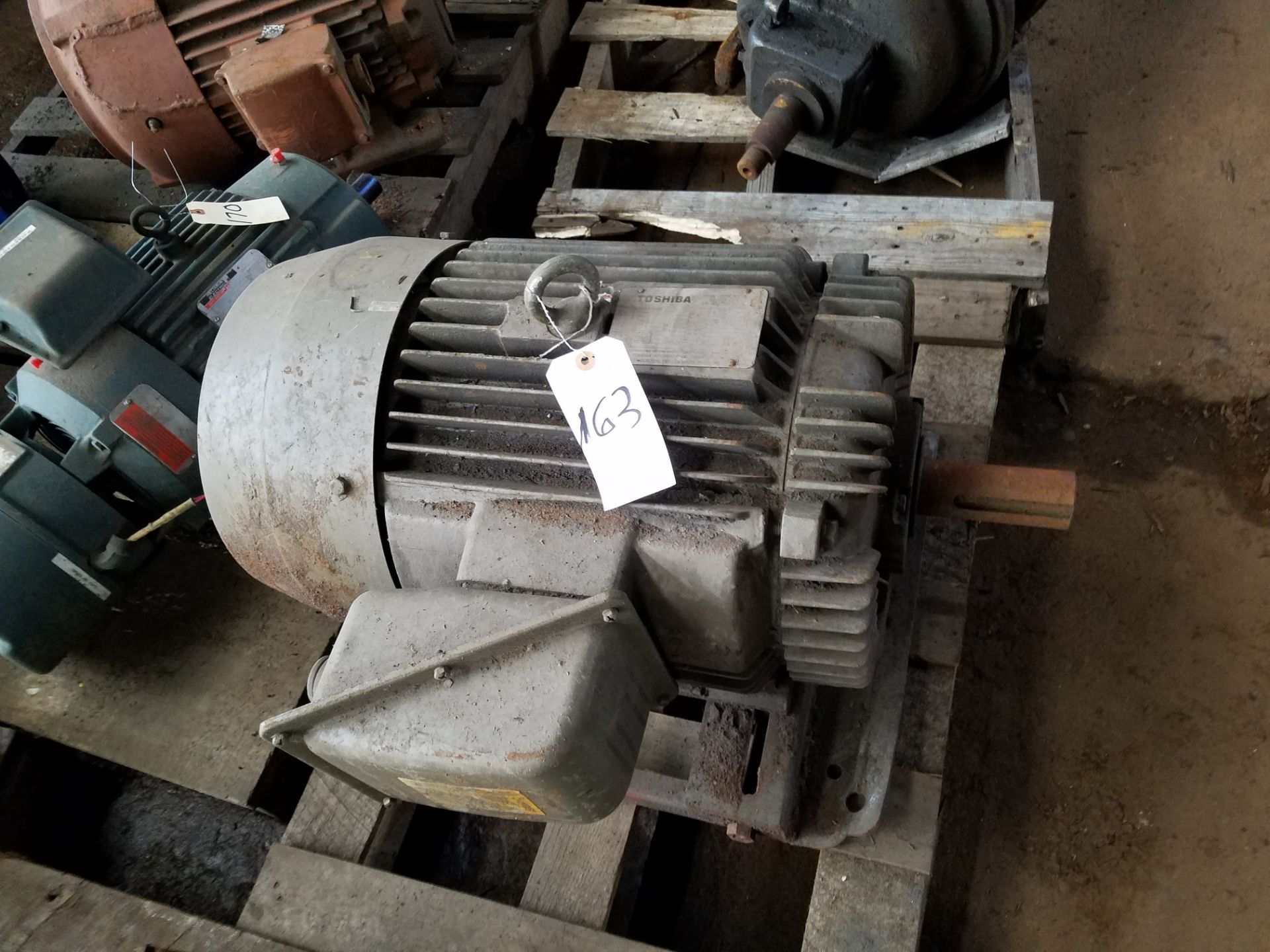 TOSHIBA 30HP ELECTRIC MOTOR