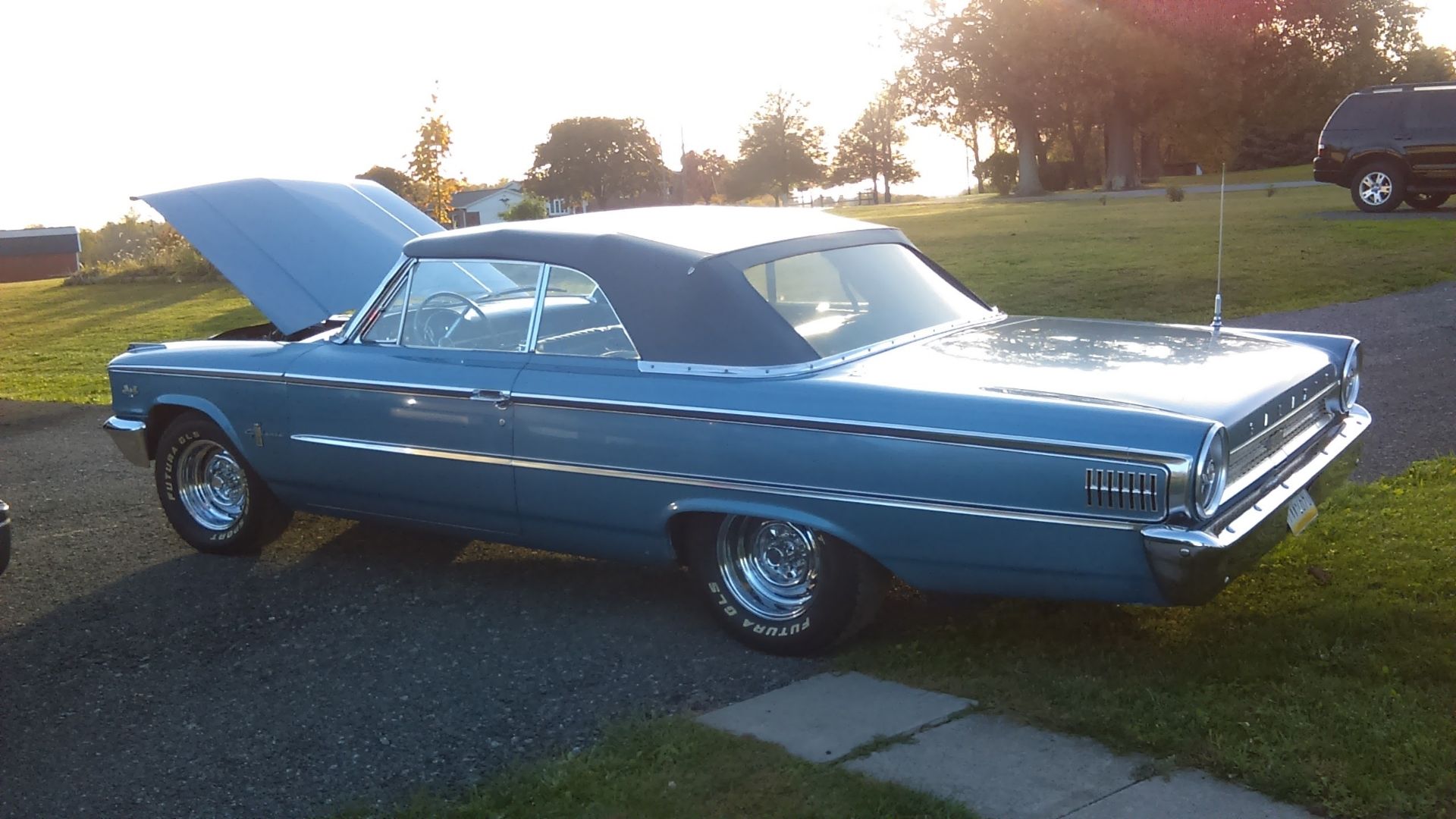 1963 Ford Galaxie 500 convertible - Image 5 of 12