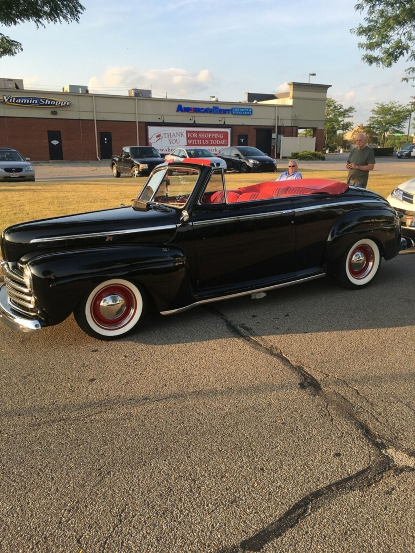 1948 Ford street rod convertible