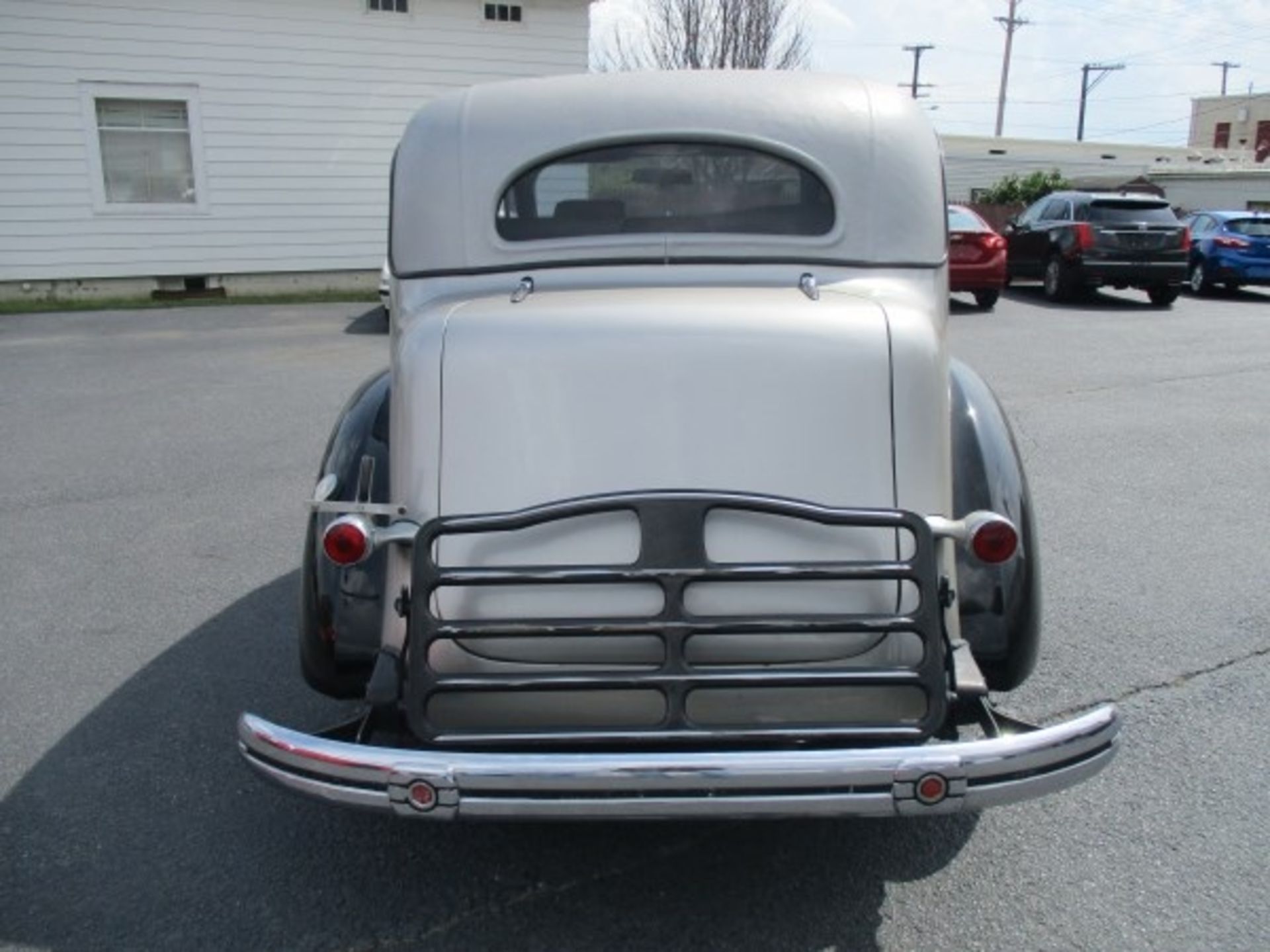 1937 Packard 120C Touring Sedan 4 door - Image 6 of 10