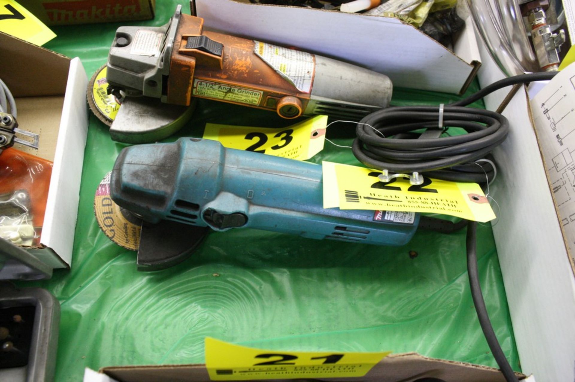 MAKITA MODEL N9514B 4'' RIGHT ANGLE GRINDER