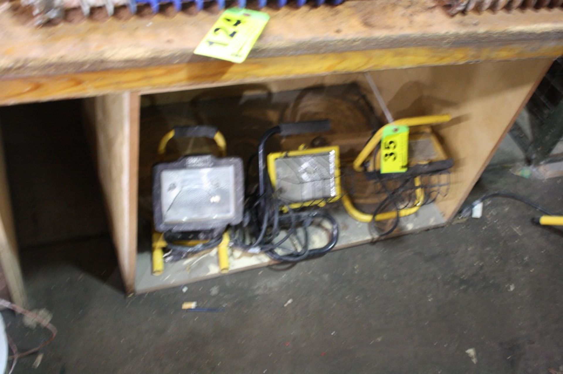 (3) ASSORTED WORKLAMPS