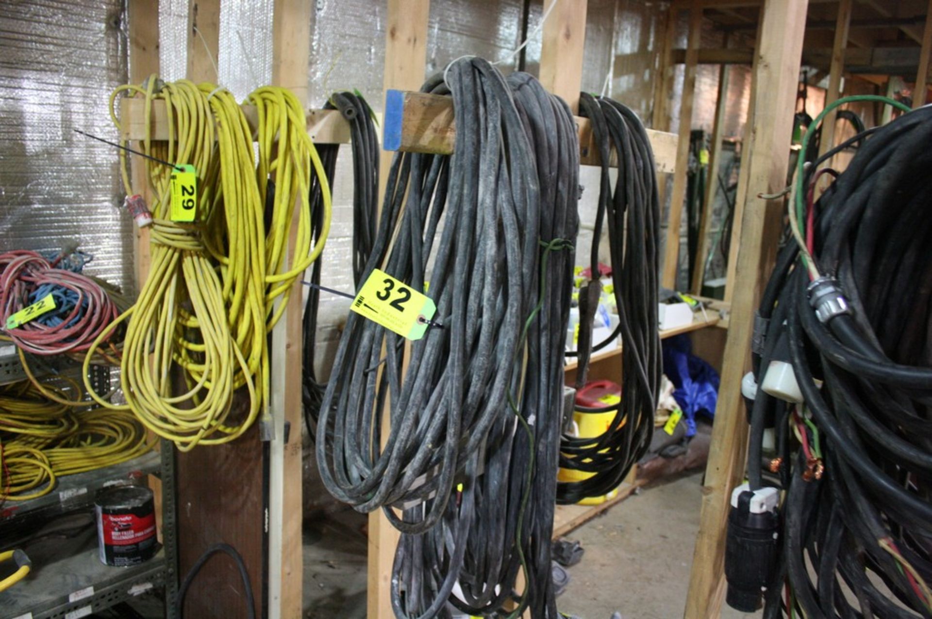 ASSORTED 220 V ELECTRICAL CORDS