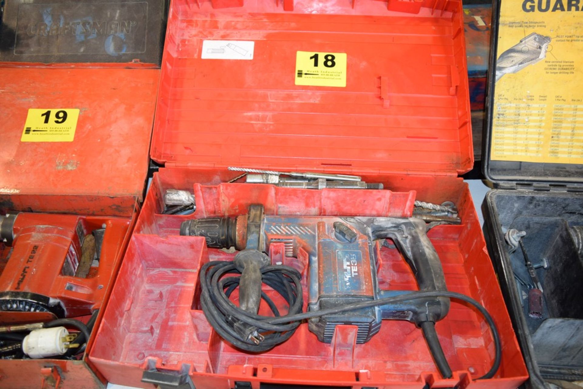 HILTI MODEL TE35 HEAVY DUTY ELECTRIC ROTARY HAMMER W/CASE