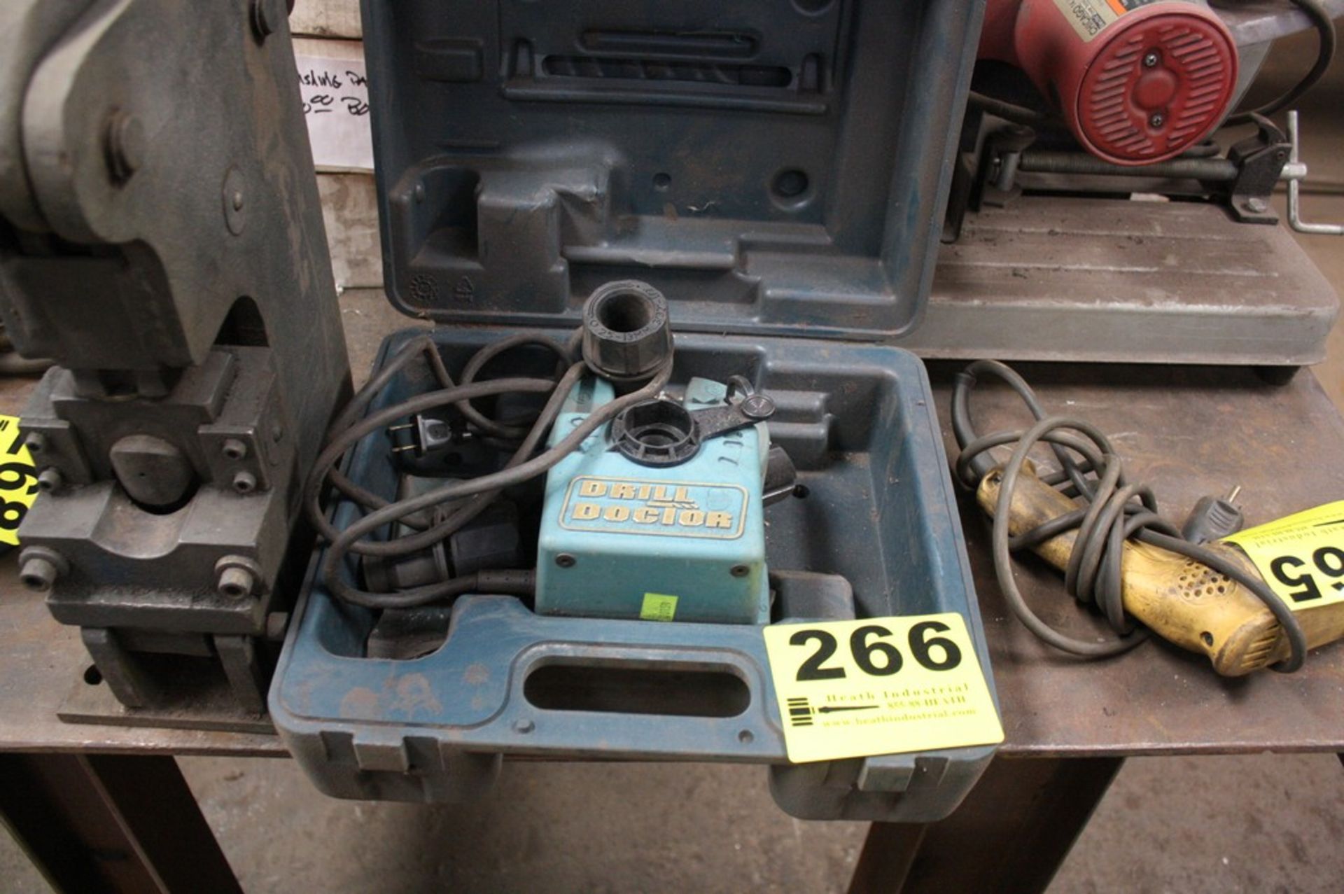 DRILL DOCTOR DRILL BIT SHARPENER WITH CASE