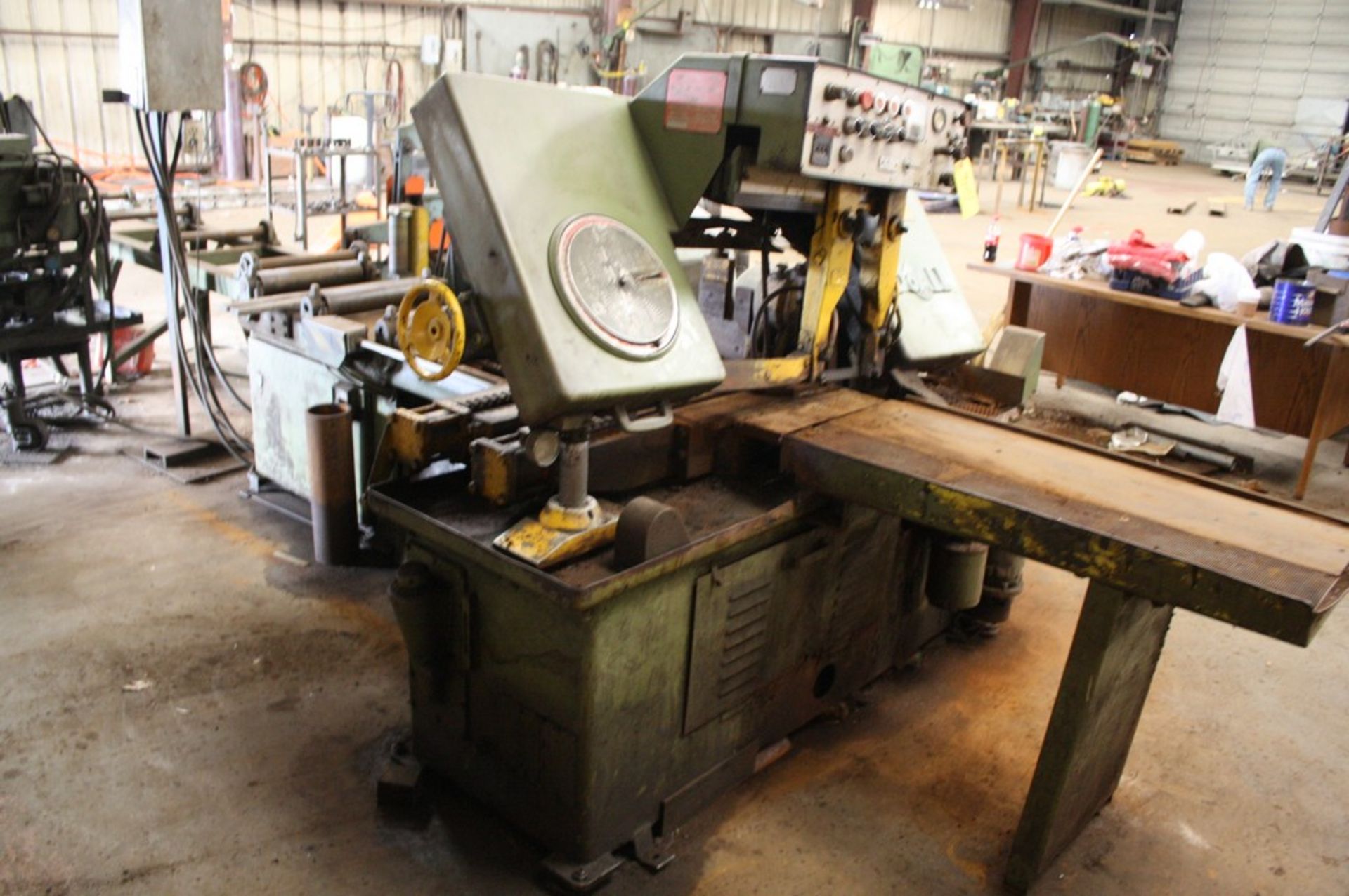 DO-ALL MODEL C-8015 14” X 18”  AUTOMATIC HORIZONTAL METAL BANDSAW S/N 190-77960: With 10’ X 21” - Image 3 of 10