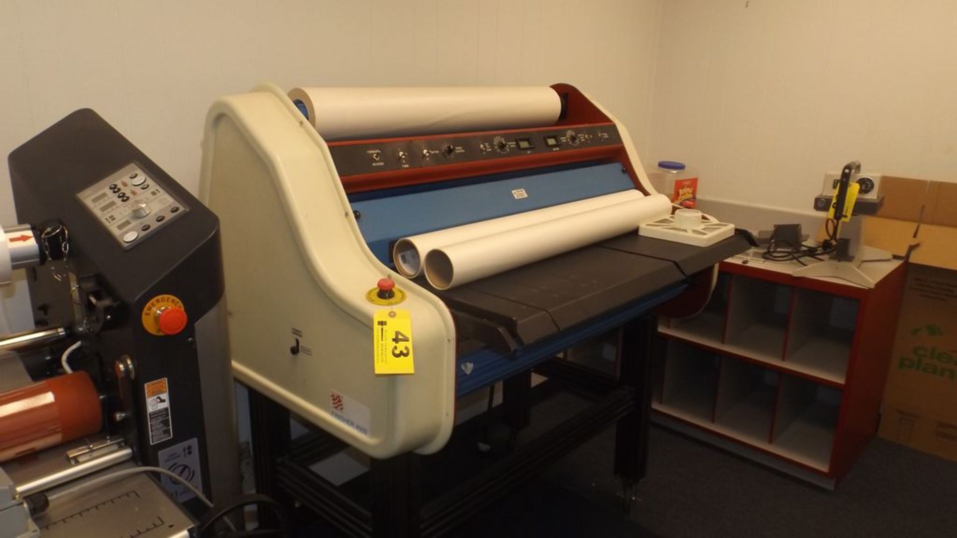 BANNER AMERICAN MODEL FINISHER 4000 40" HOT ROLL LAMINATOR S/N ABY10137: - Image 2 of 4