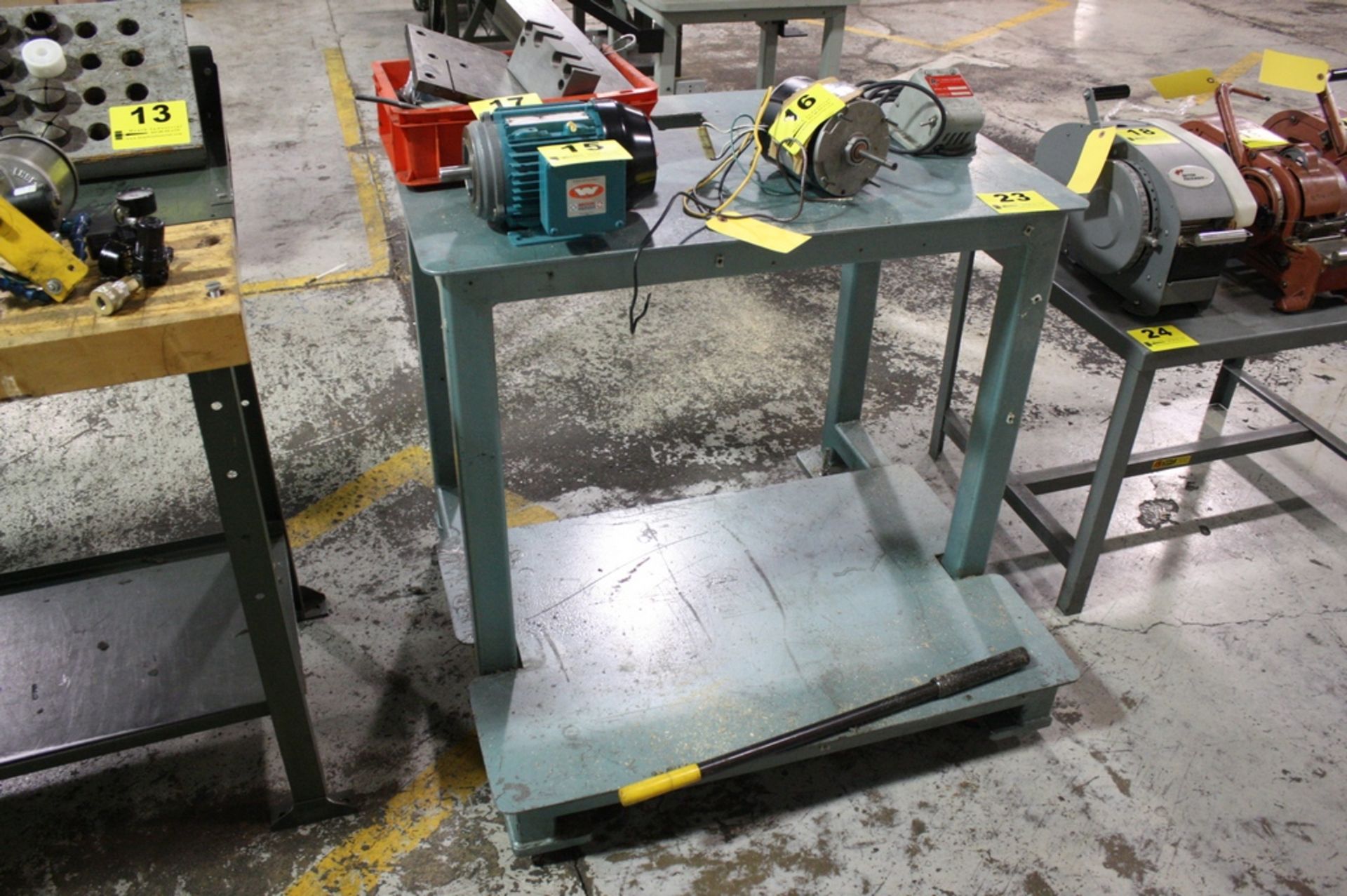 STEEL WORK TABLE