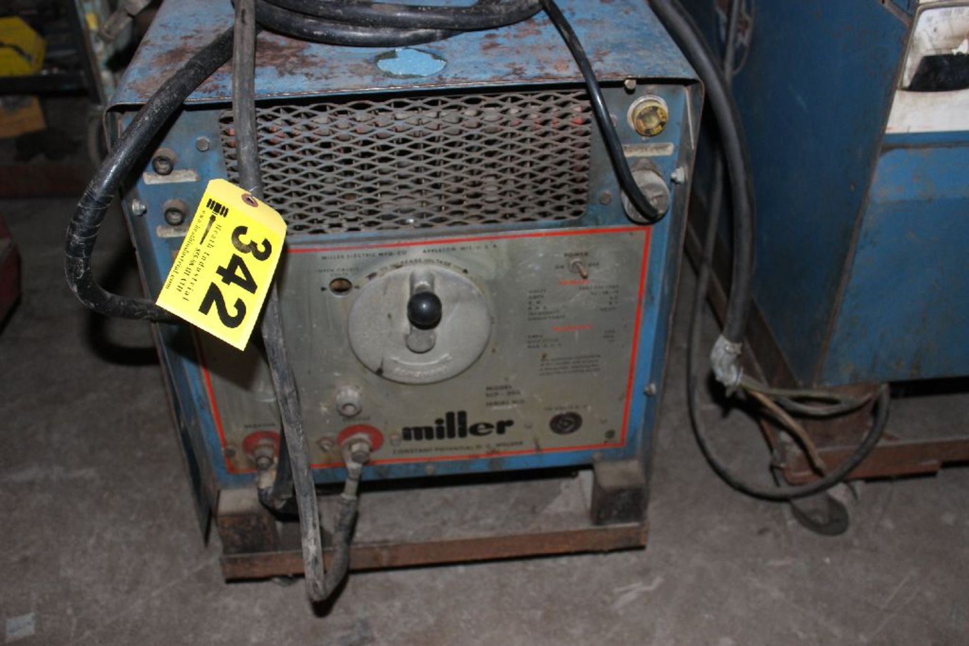 MILLER 200 AMP MODEL SCP-200 WELDER, S/N U509003 - Image 2 of 2