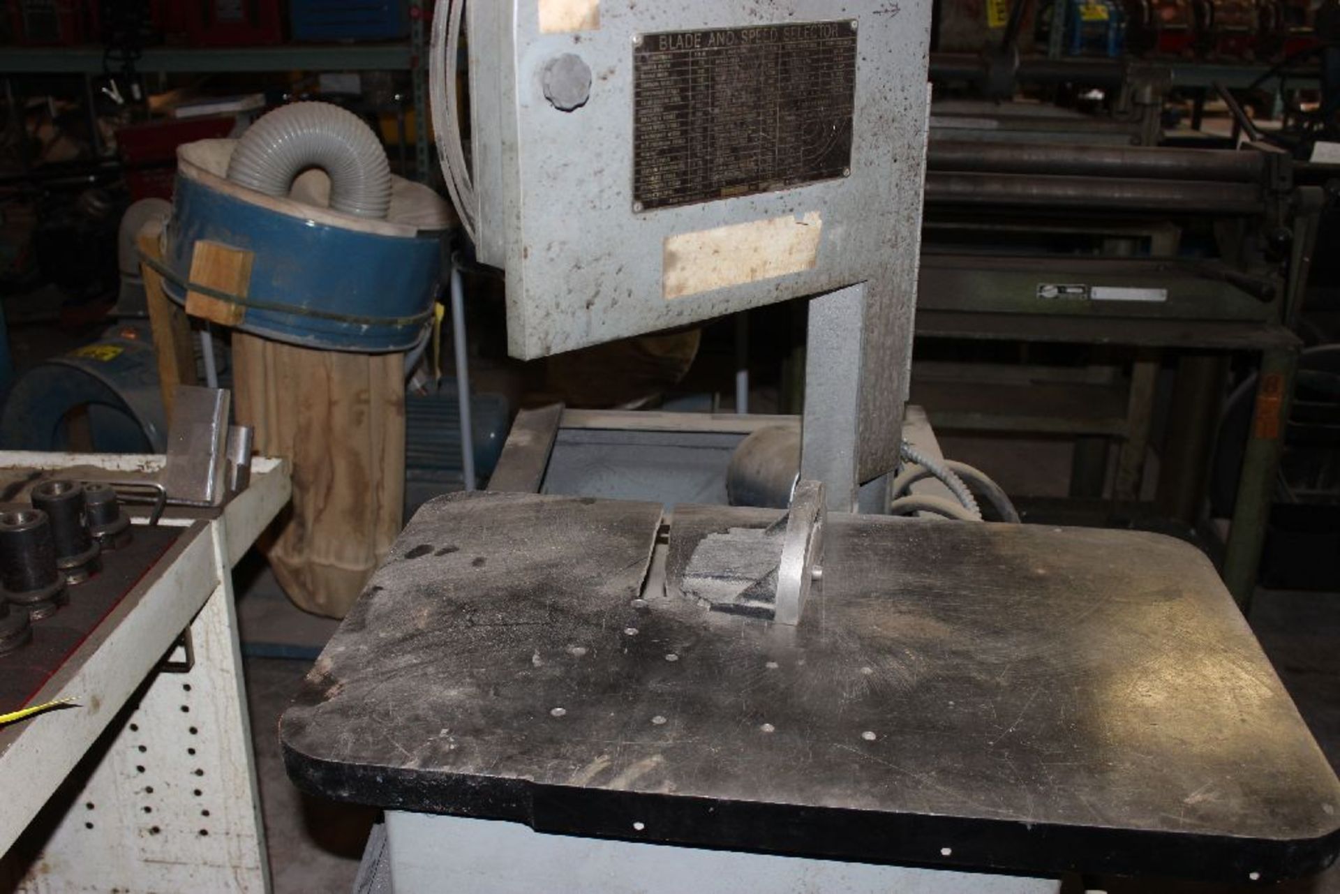 ROLL IN BAND SAW WITH 9" THROAT AND 30" X 8" TABLE - Image 2 of 2