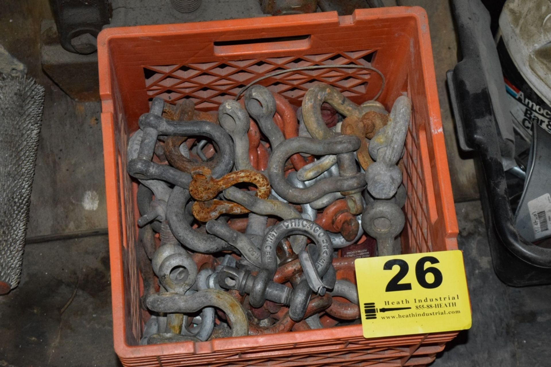 LOT ASSORTED CLEVIS