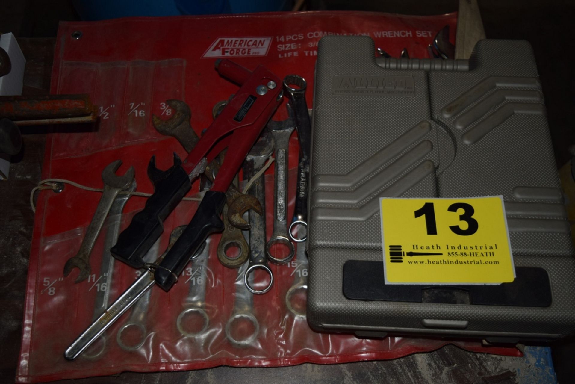 LOT ASSORTED BOX & OPEN END WRENCHES