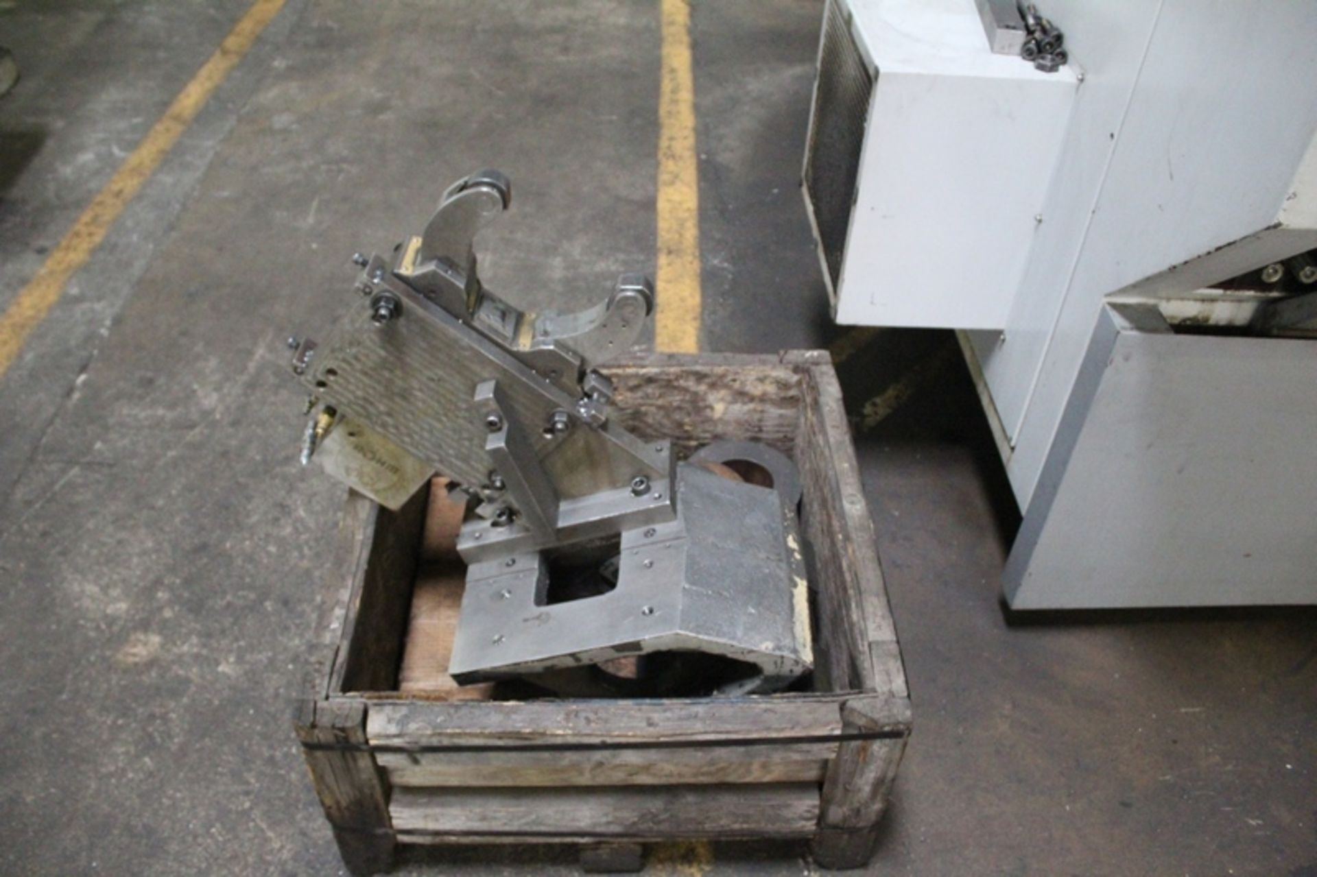 LEADWELL MODEL LTC-50BXL CNC TURNING CENTER, S/N LT2JF0783 (NEW 2006), 35.4 MAX. SWING, APPROX. 31. - Image 6 of 6
