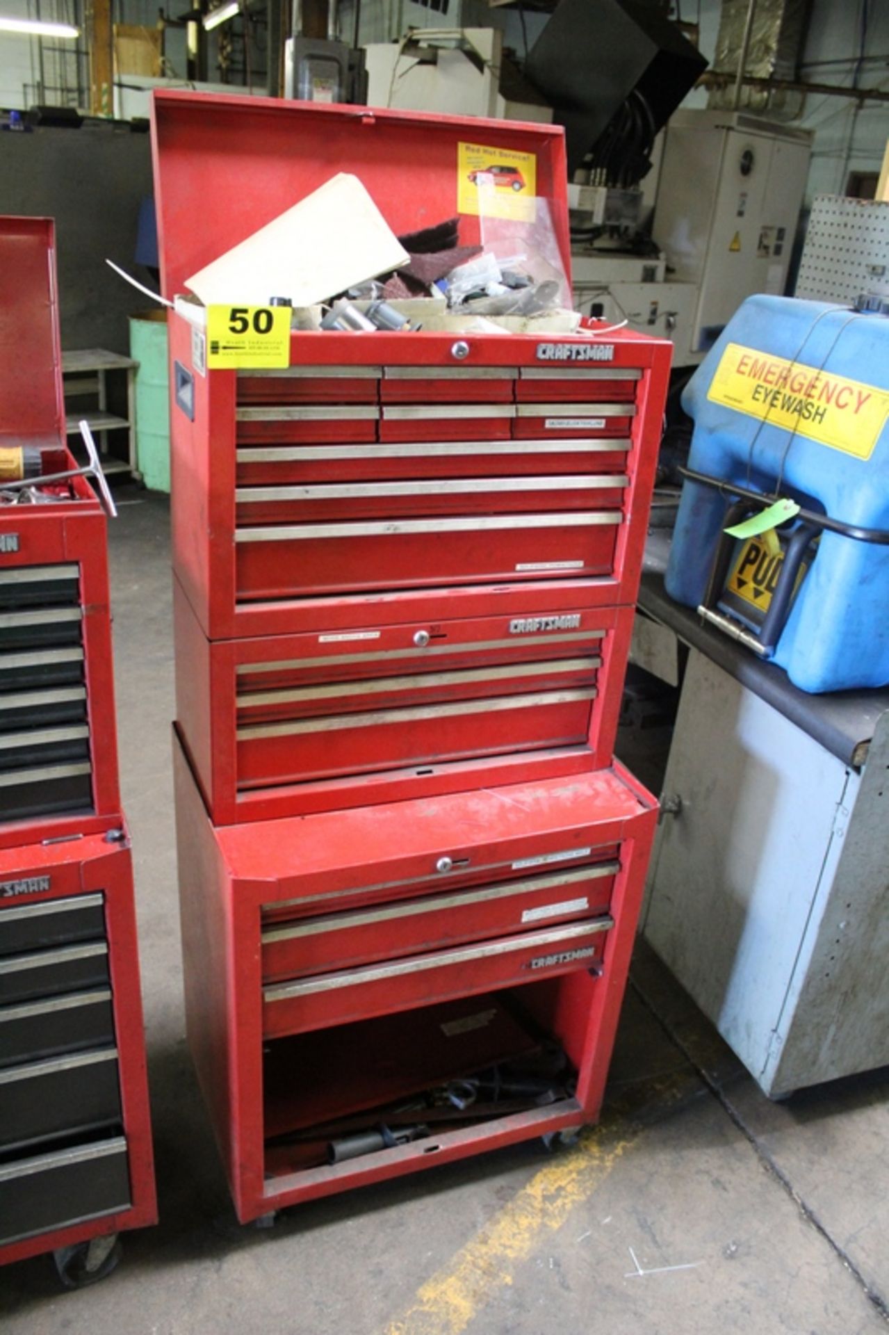 CRAFTSMAN PORTABLE TOOL CHEST
