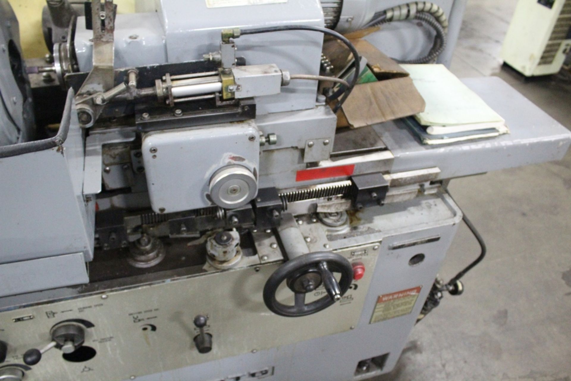 OKAMOTO IGM-1E HYDRAULIC INTERNAL ID GRINDER WITH FULL AUTOMATIC GRINDING CYCLE, GRINDING WHEEL - Image 4 of 6