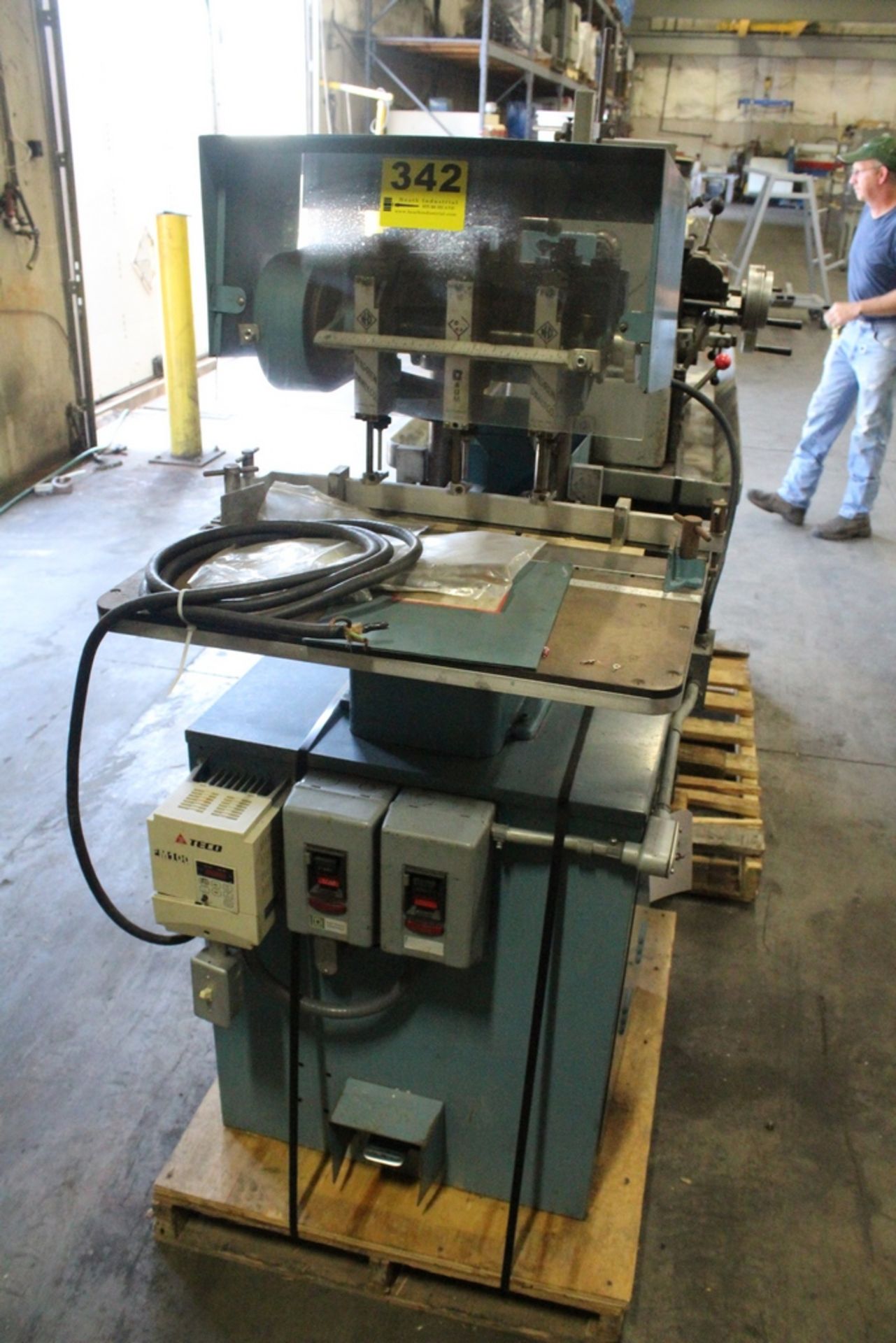 NYGREN DAHLY 3-SPINDLE HIGH SPEED PAPER DRILL, S/N K3-253-79 (SHIPPING WEIGHT 500 LBS, SHIPPING