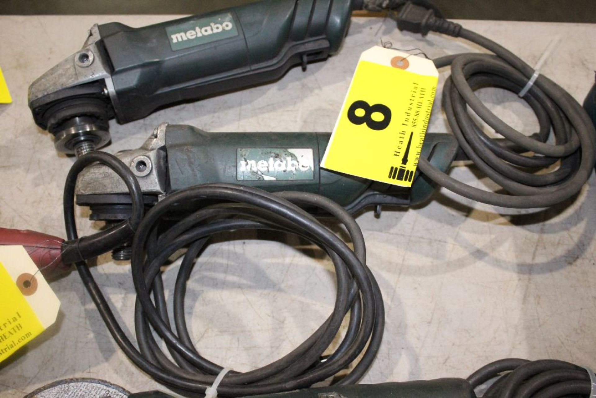 METABO MODEL W820-115 4-1/2" RIGHT ANGLE GRINDER