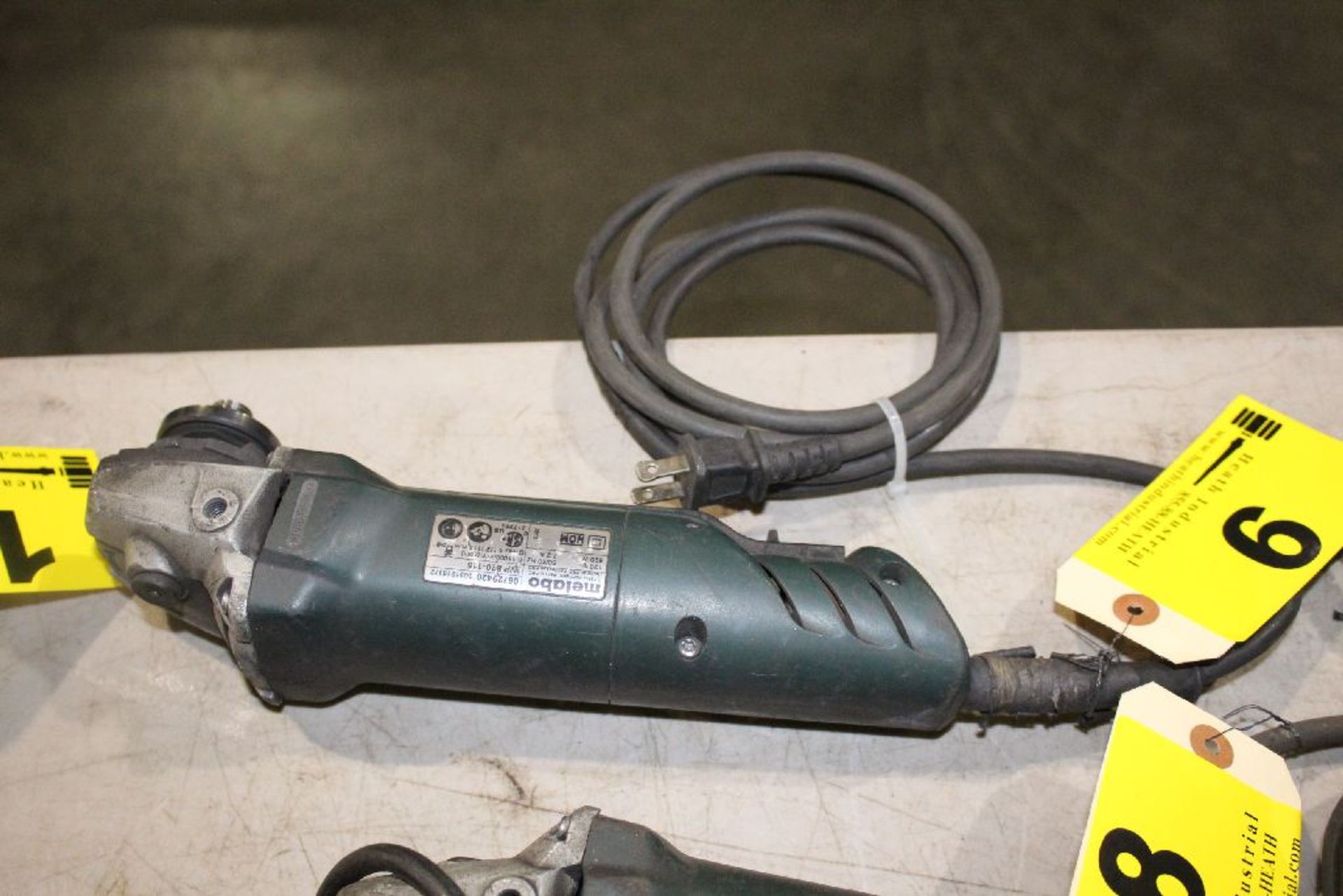 METABO MODEL W820-115 4-1/2" RIGHT ANGLE GRINDER