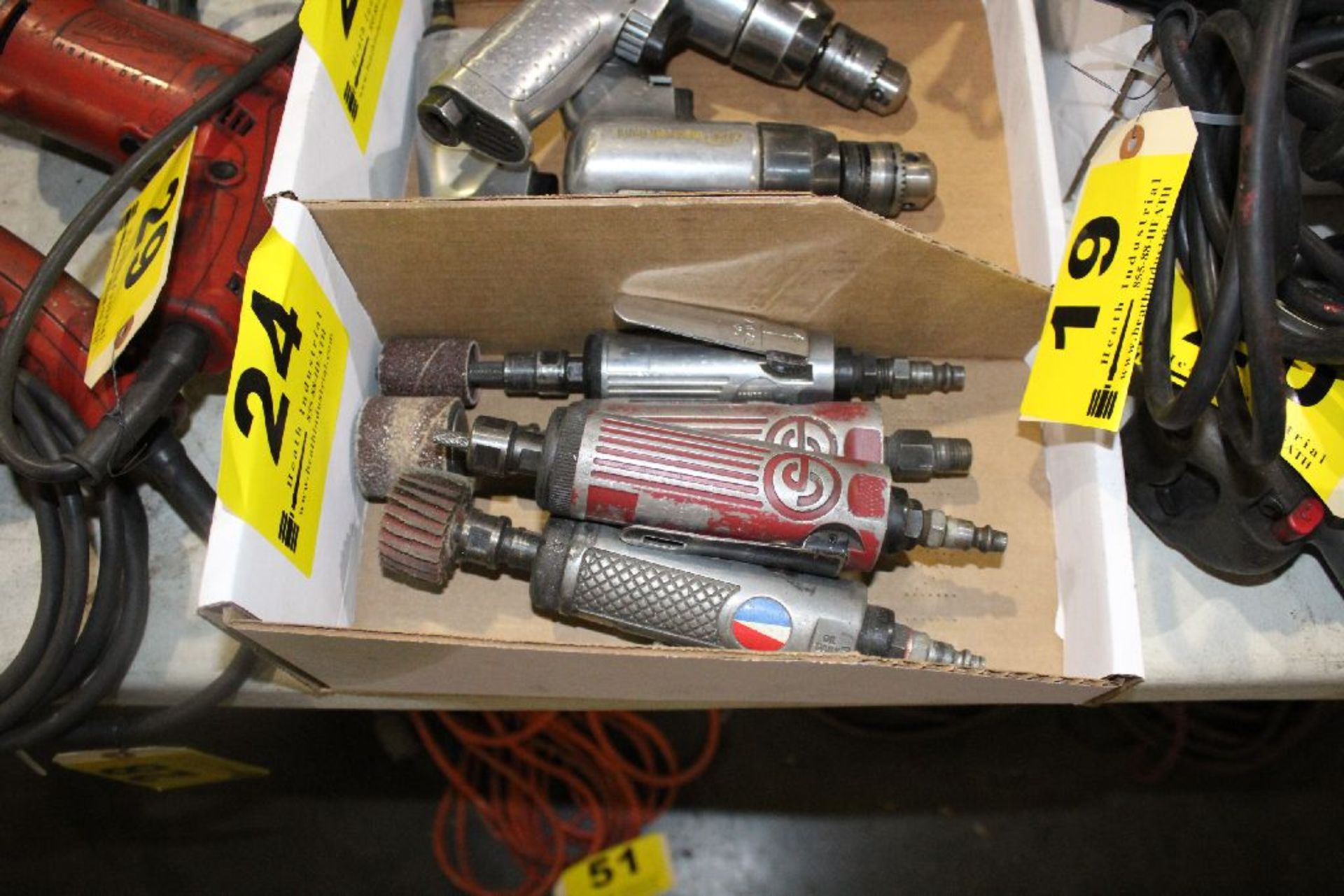 PNEUMATIC GRINDERS IN BOX