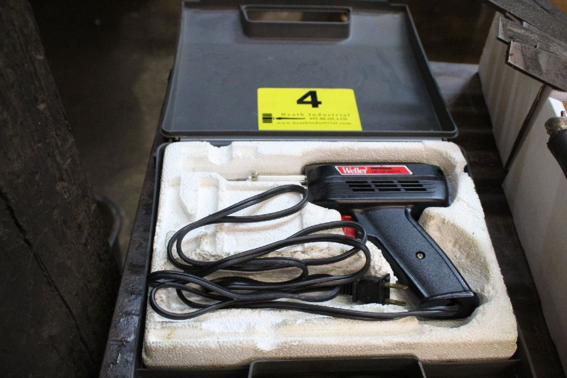 WELLER SOLDERING GUN IN CASE