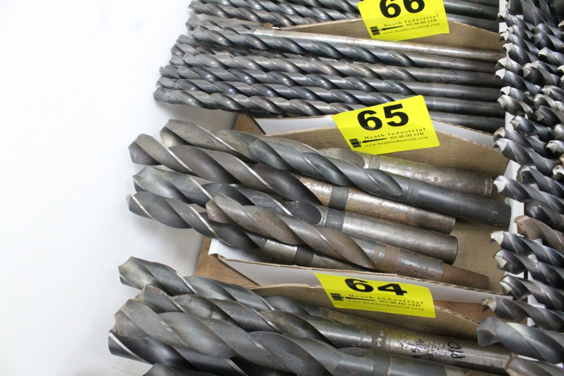 (6) LARGE CAPACITY STRAIGHT SHANK DRILL BITS