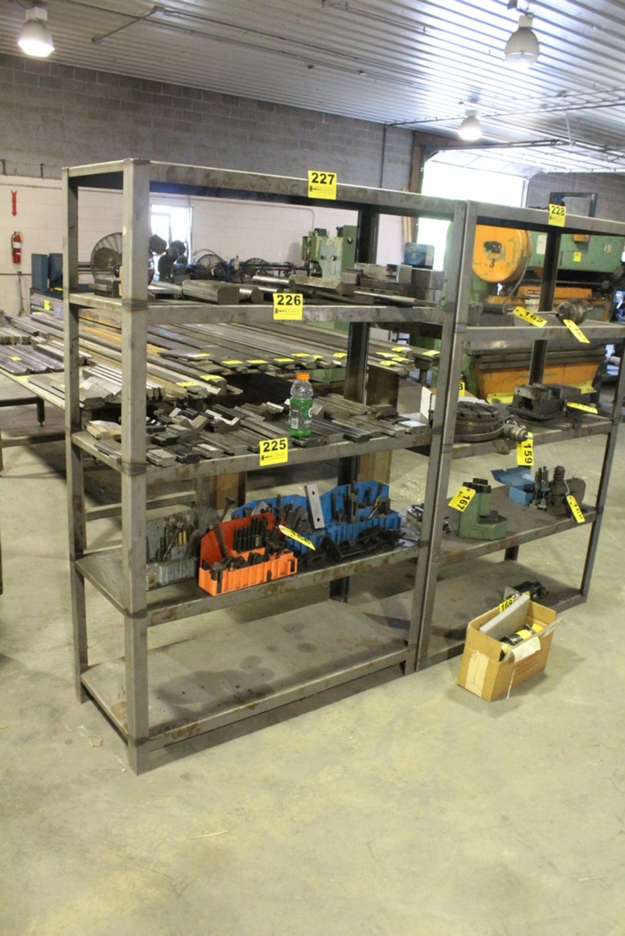 HEAVY DUTY STEEL SHELF 4' X 6' X 20"