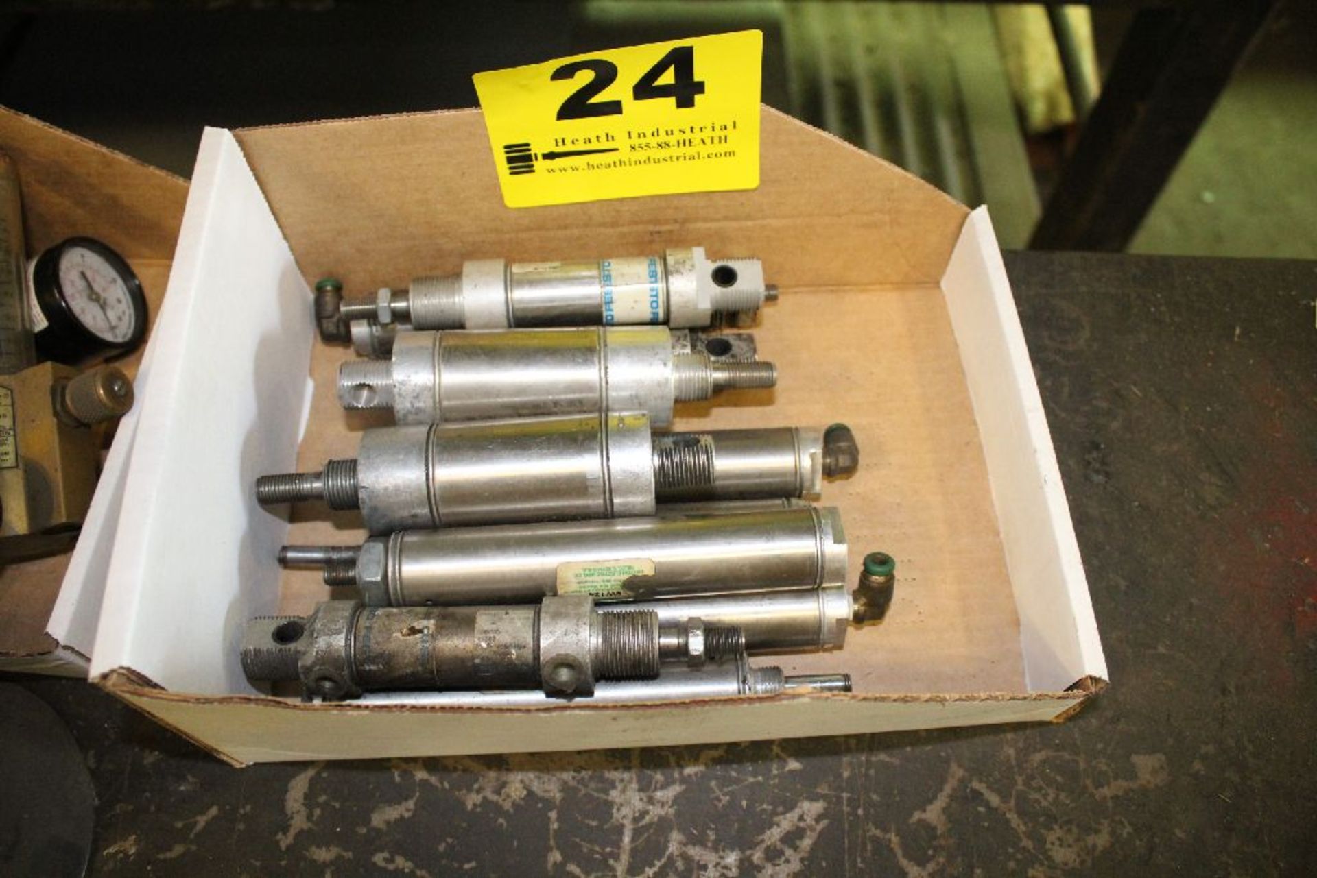 AIR CYLINDERS