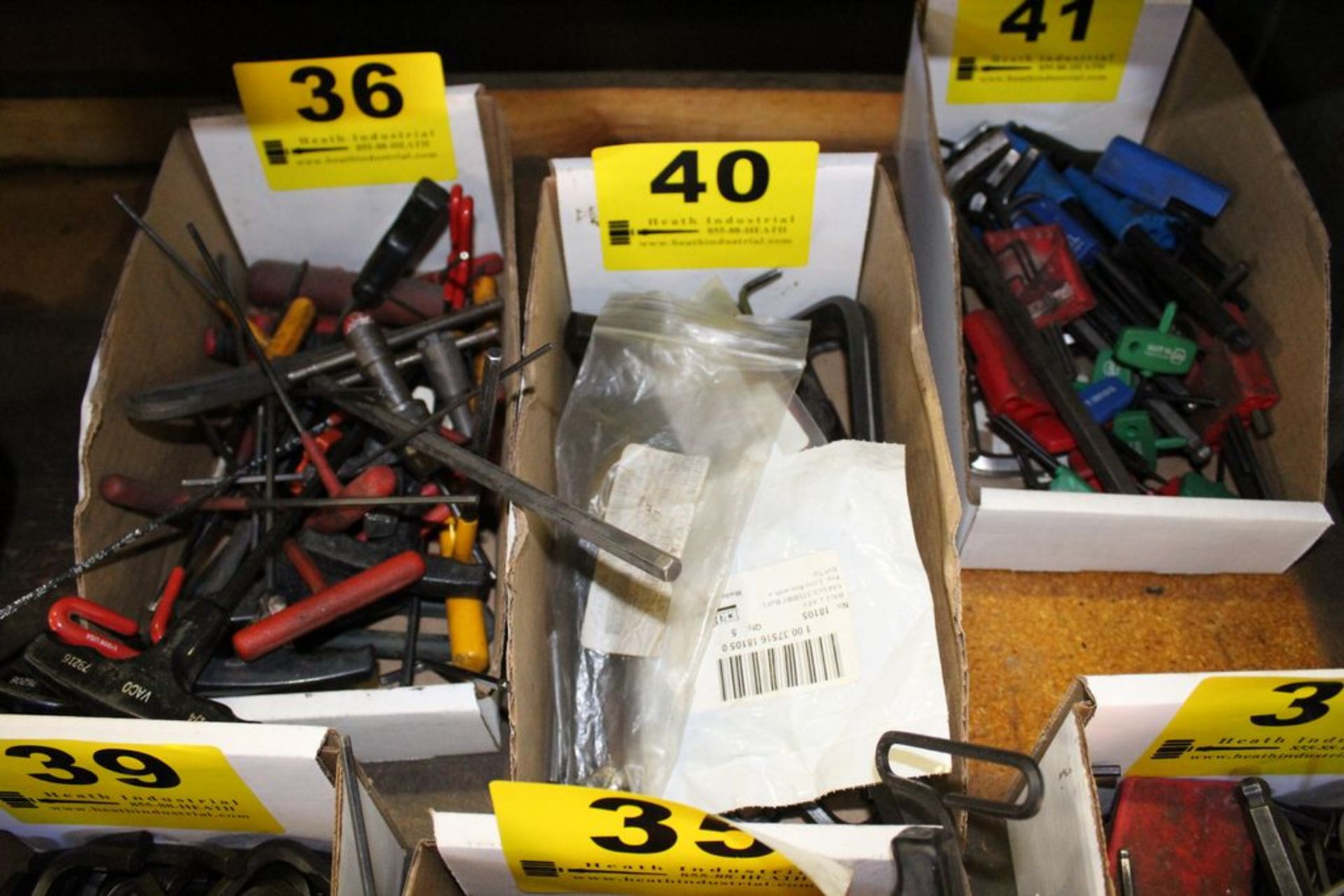ALLEN WRENCHES IN BOX