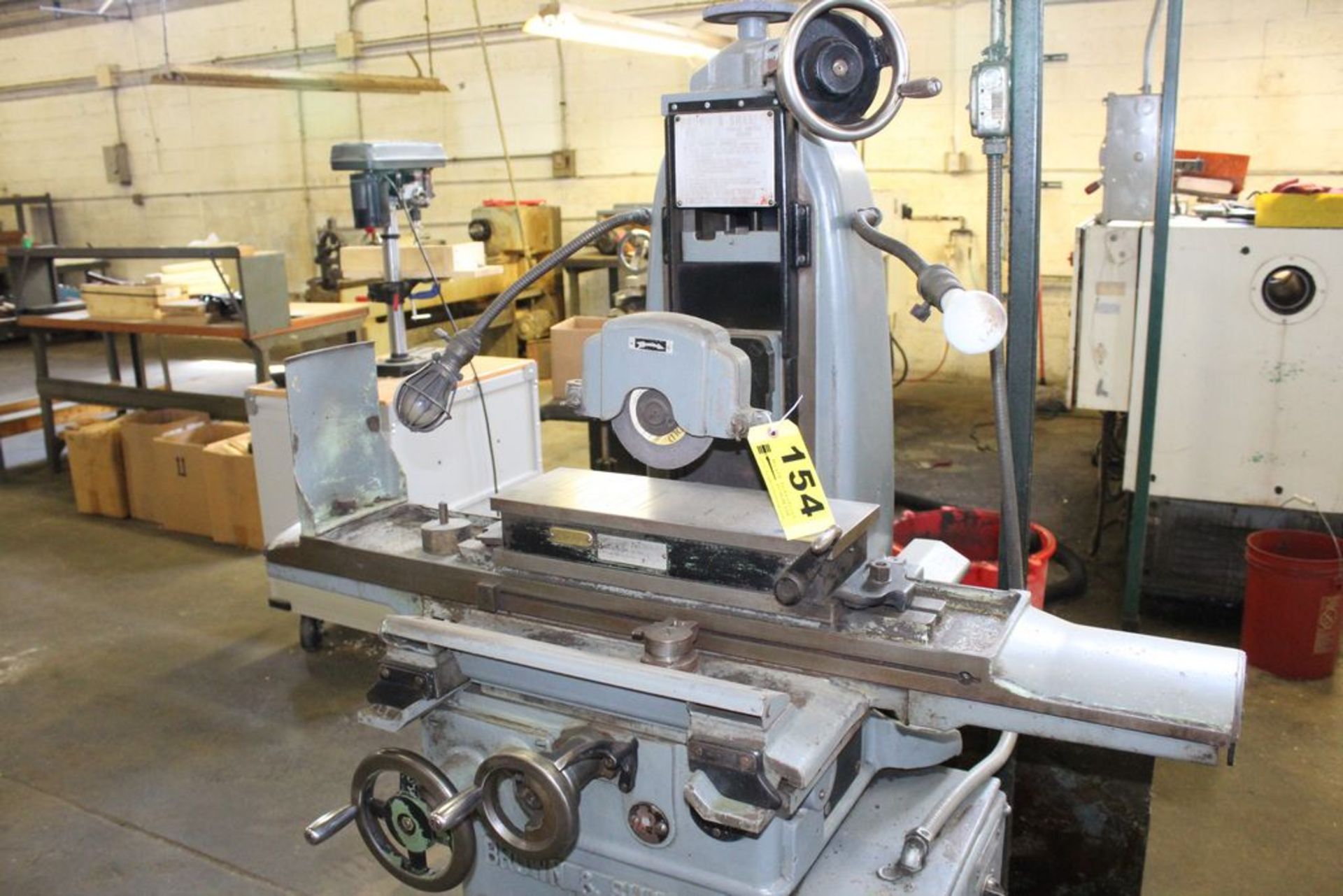 BROWN & SHARPE 6öX18ö NO, 2LB SURFACE GRINDER, S/N 523-2-1396, WITH PERMANENT MAGNETIC CHUCK - Image 2 of 3