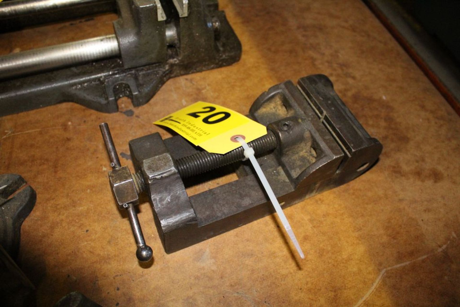 4" MILLING VISE