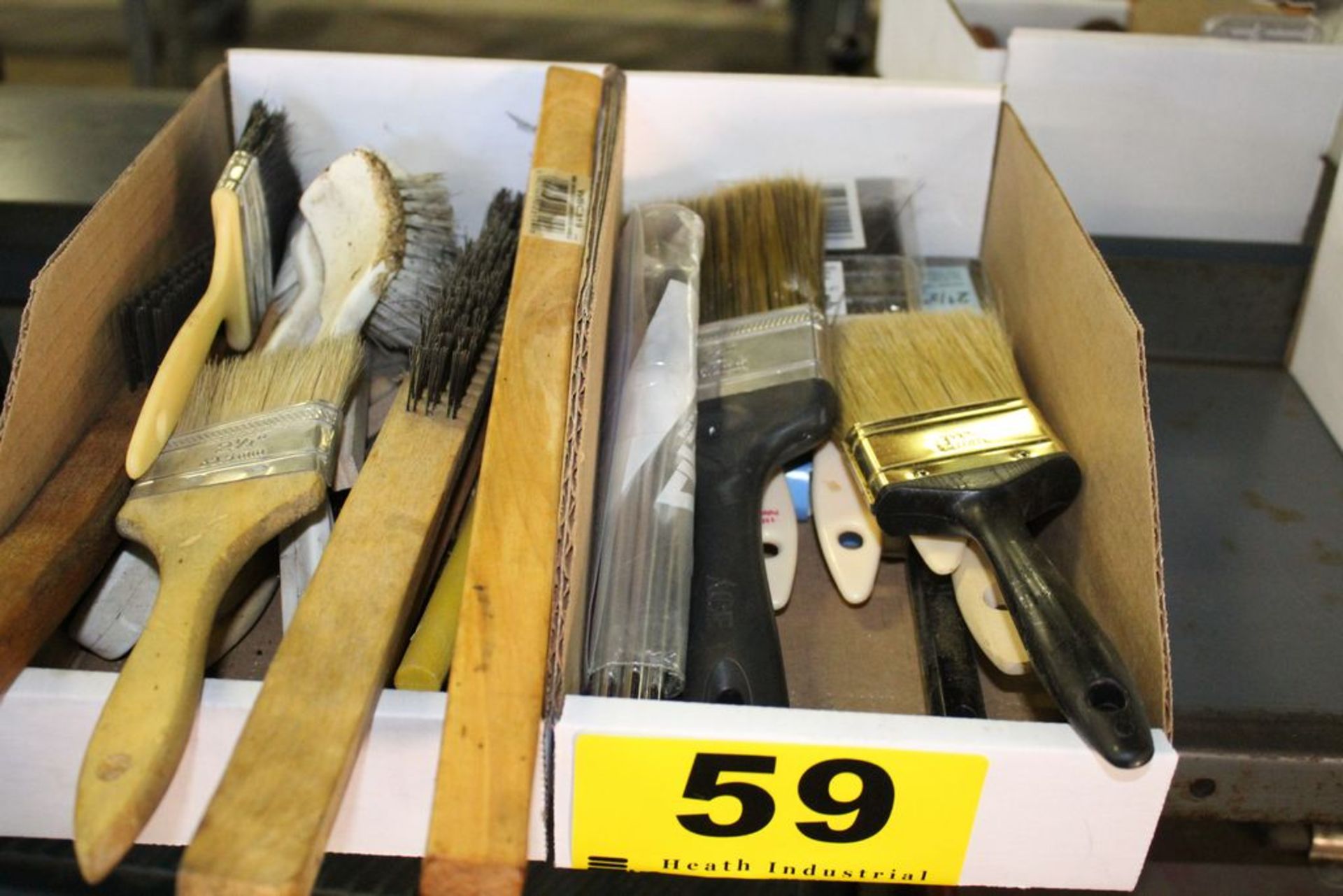 ASSORTED BRUSHES IN TWO BOXES