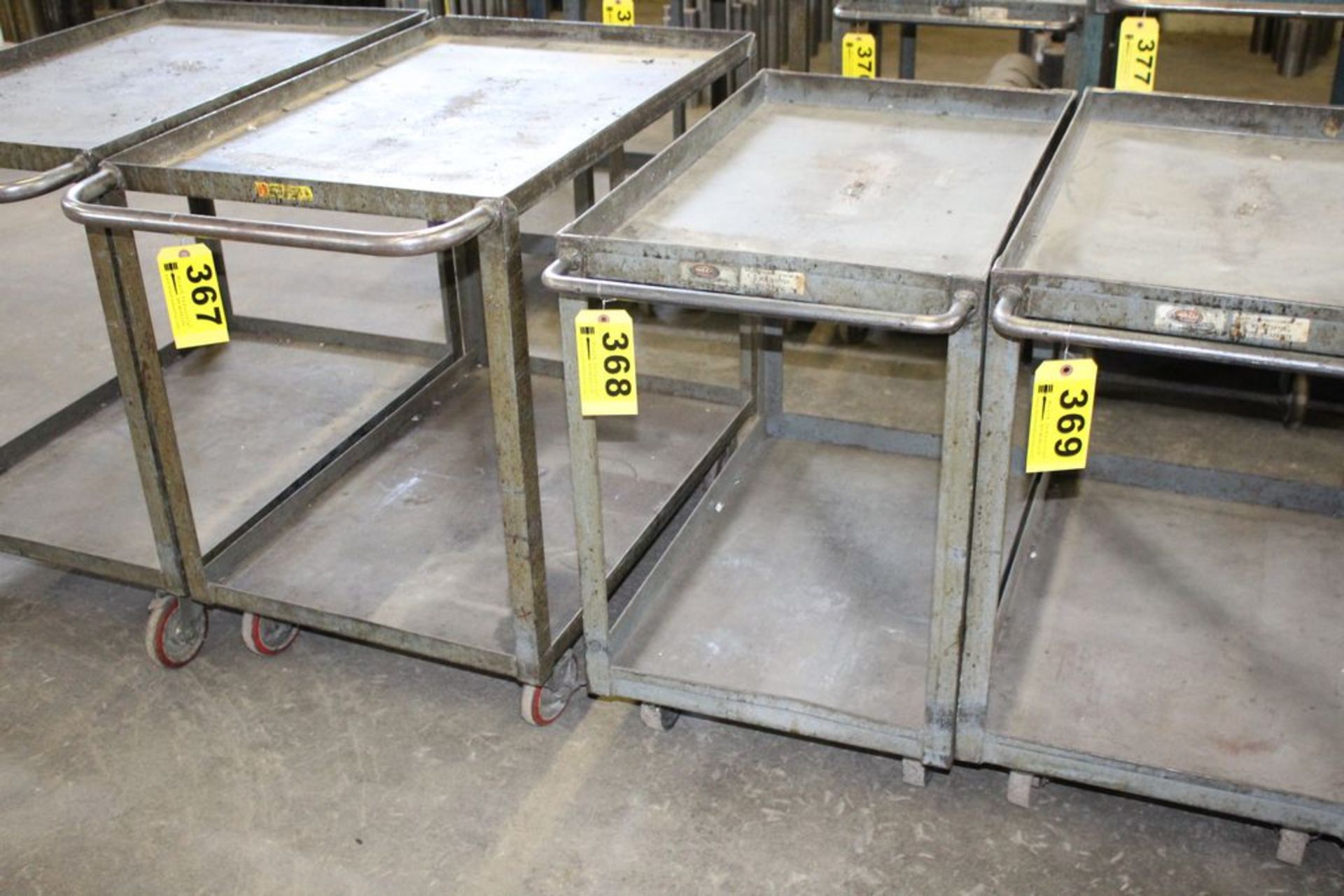 MEC SHOP CART-32" X 20" X 33"