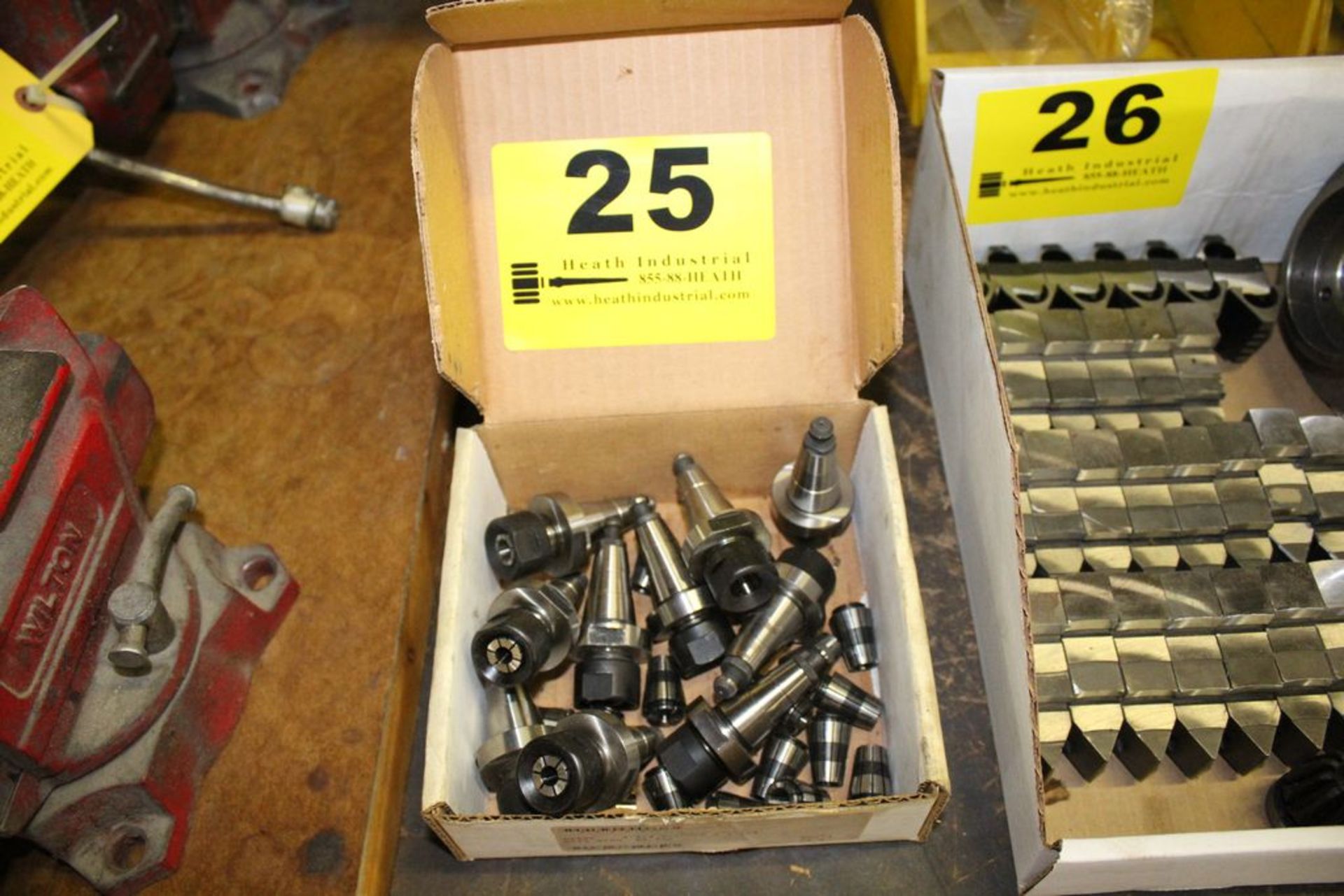 TOOL HOLDERS AND SPRING COLLETS IN BOX