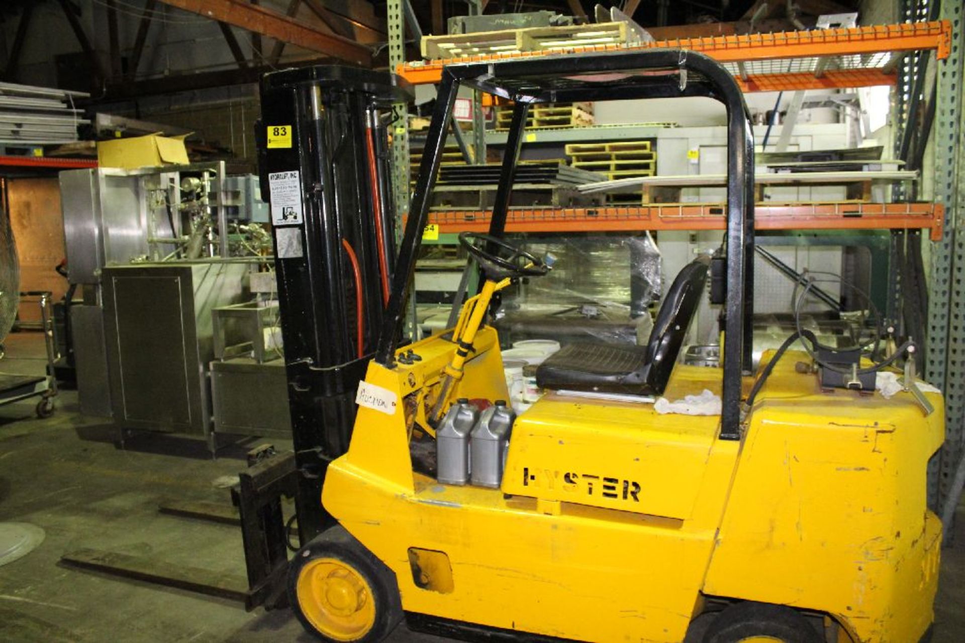 HYSTER FORK TRUCK - PROPANE WITH SIDE SHIFT