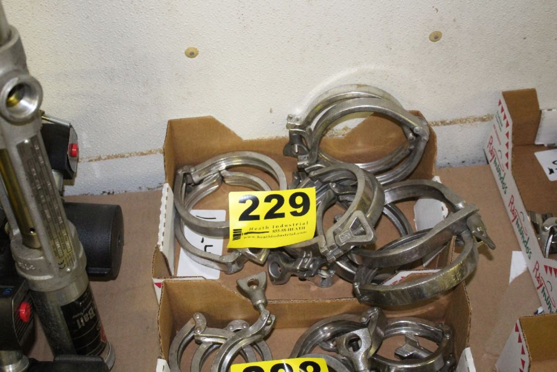 10 X 4" TRI CLAMPS