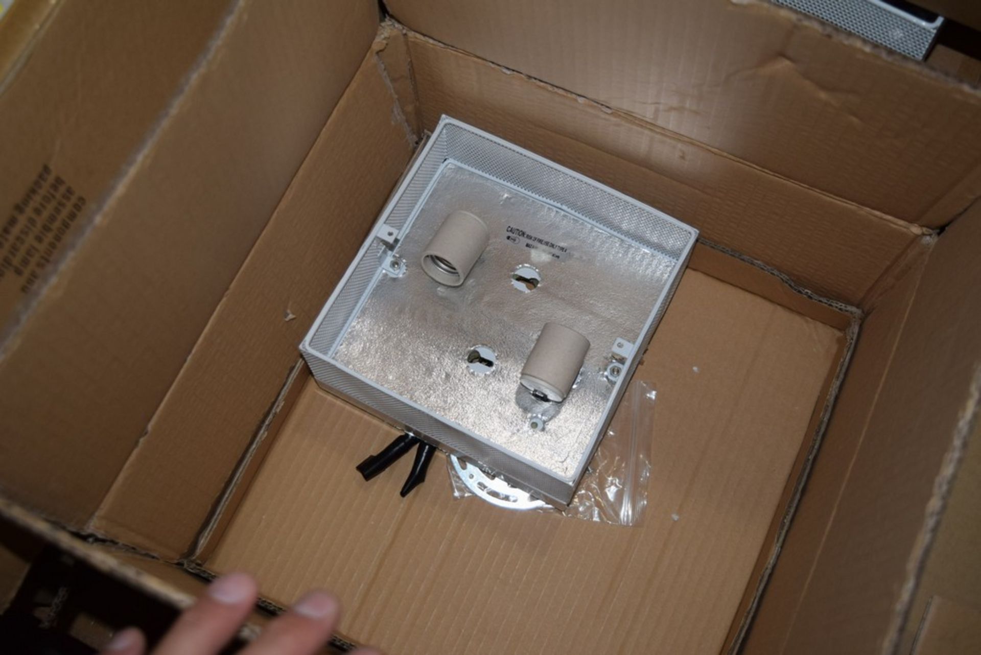 (5) BOXES CEILING MOUNT LIGHTS ON ONE SKID