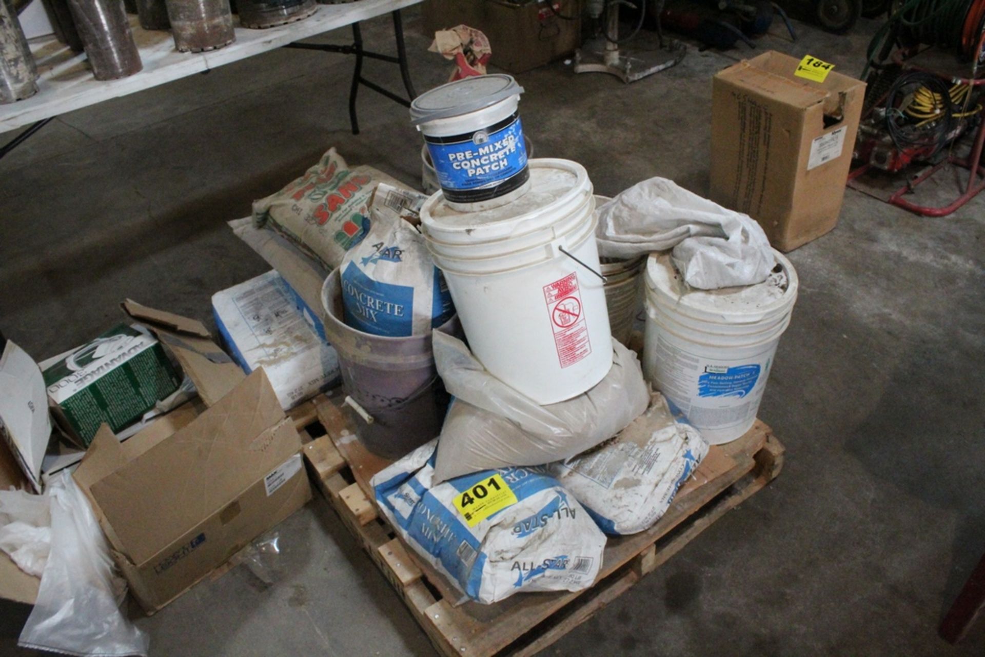 ASSORTED CONCRETE MIX ON SKID