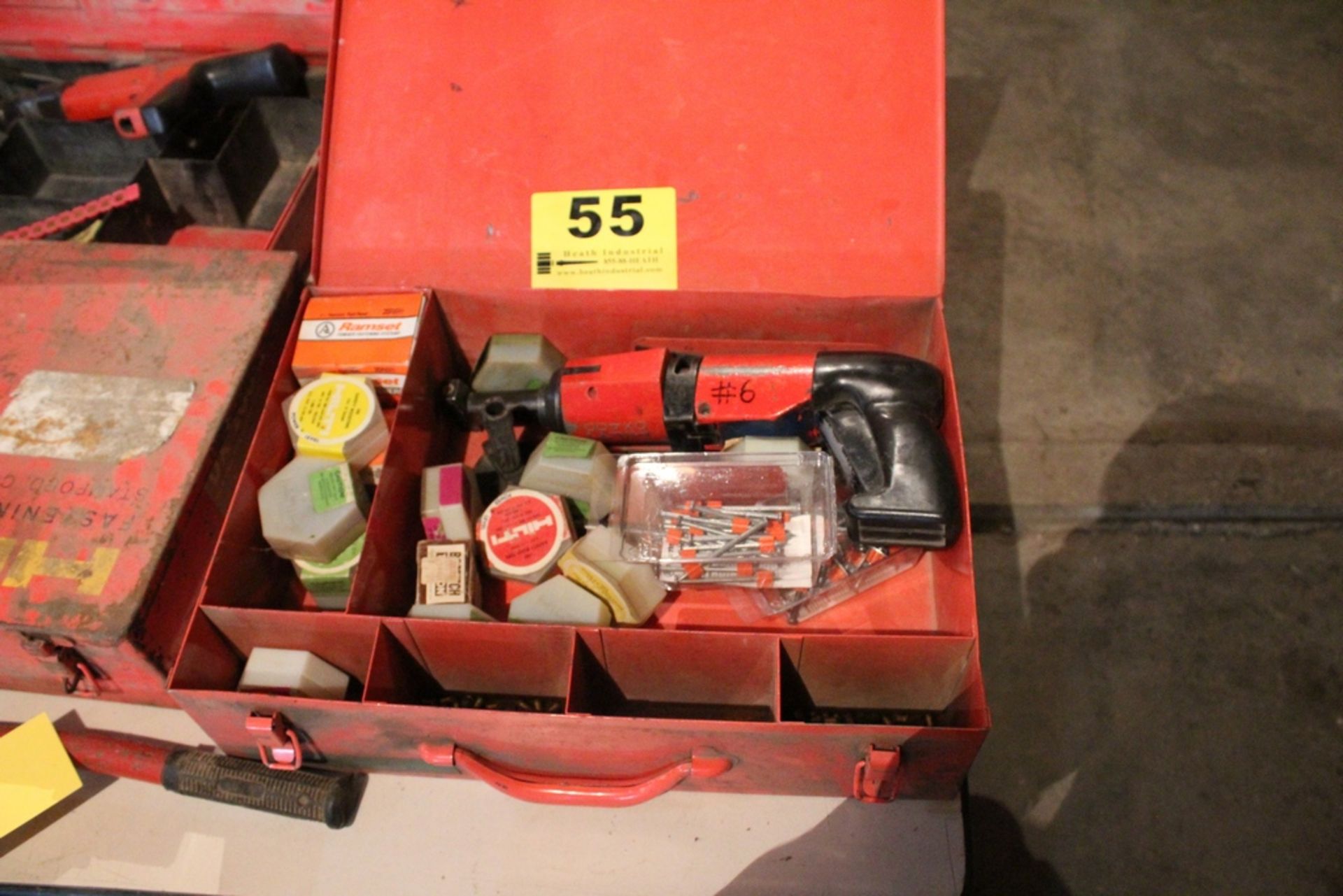 HILTI POWDER ACTIVATED FOSTENEN MODEL DX400