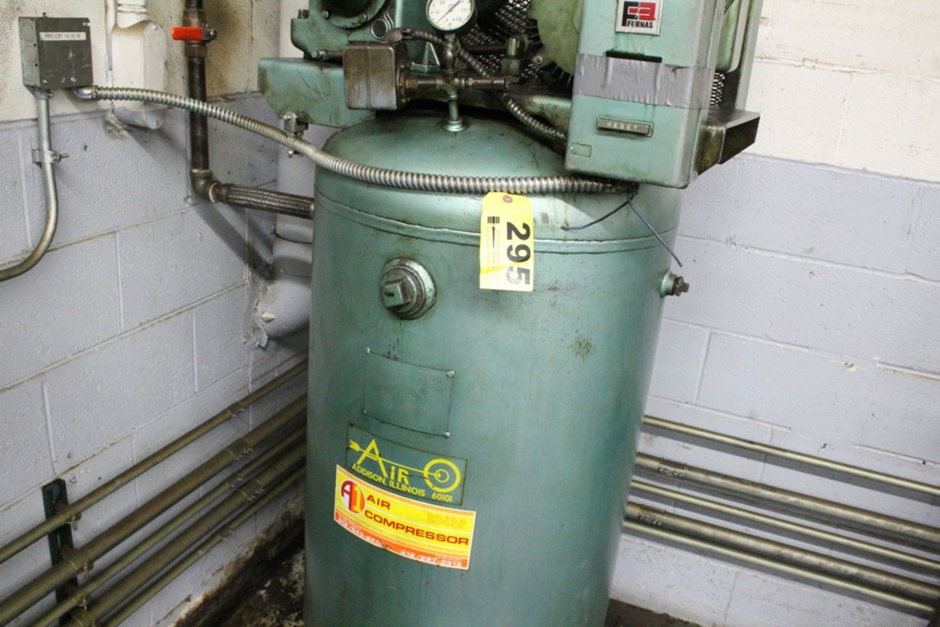 A1 5 HP VERTICAL TANK MOUNTED AIR COMPRESSOR - Image 3 of 3