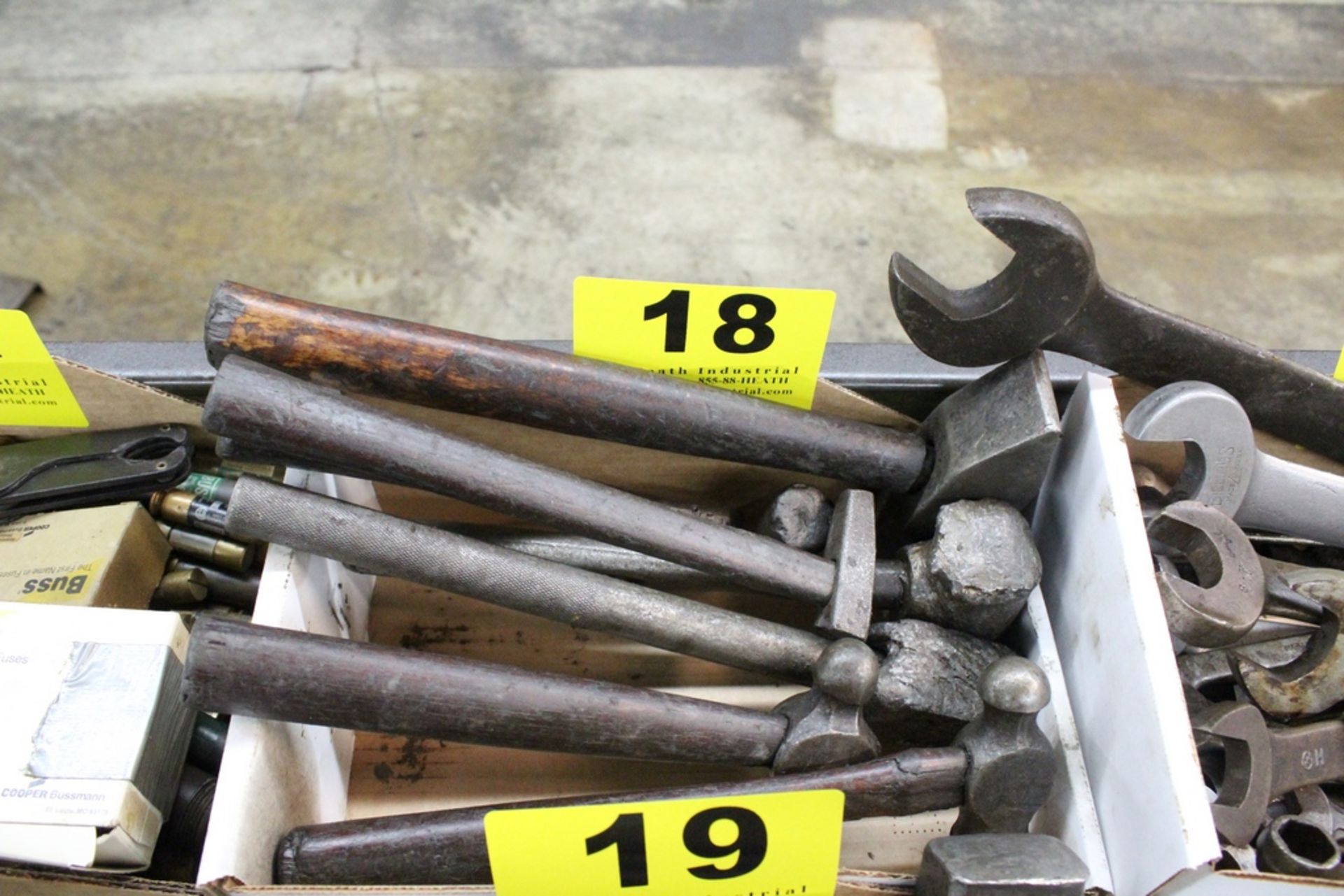 ASSORTED HAMMERS IN BOX