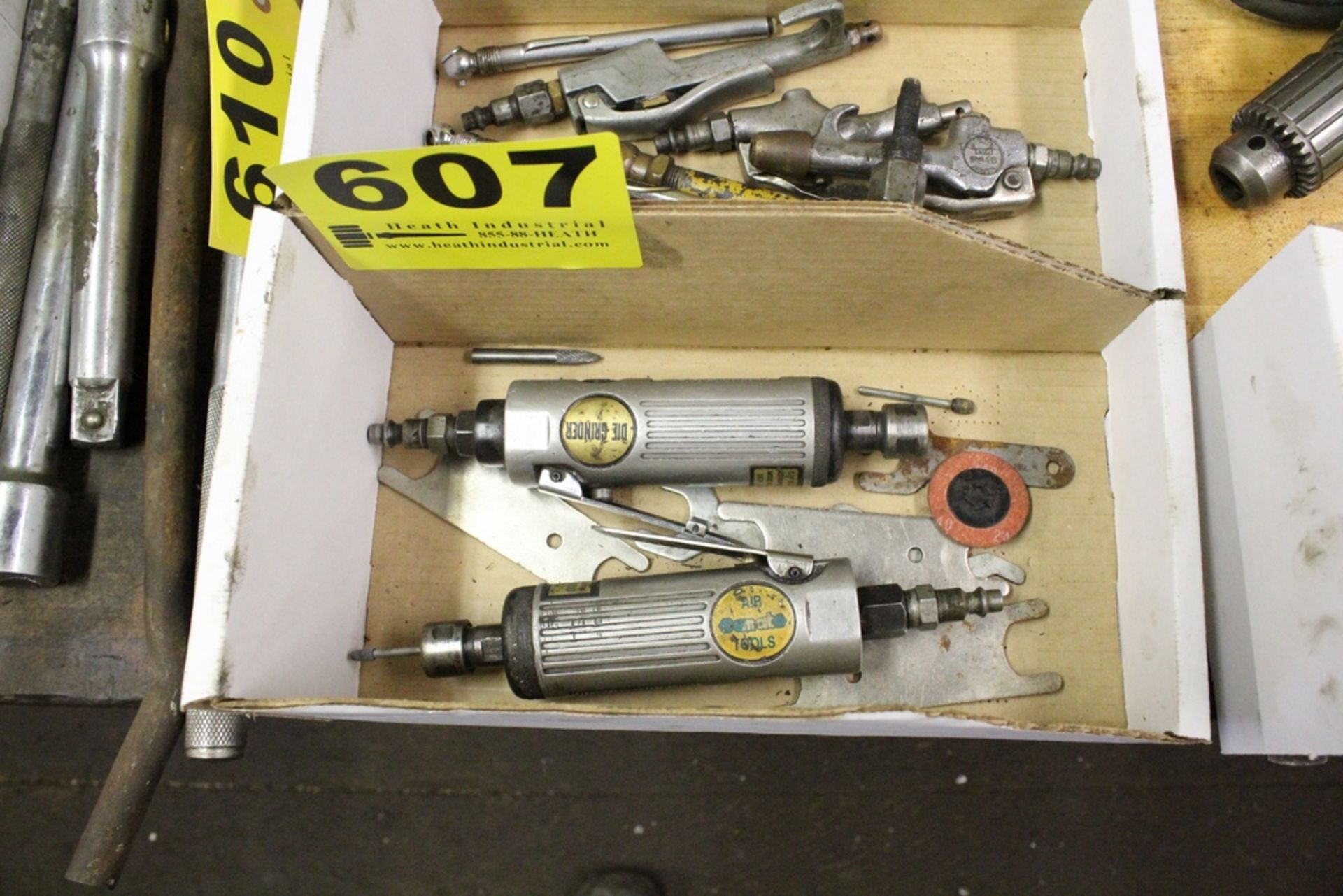 (2) PNEUMATIC DIE GRINDERS IN BOX