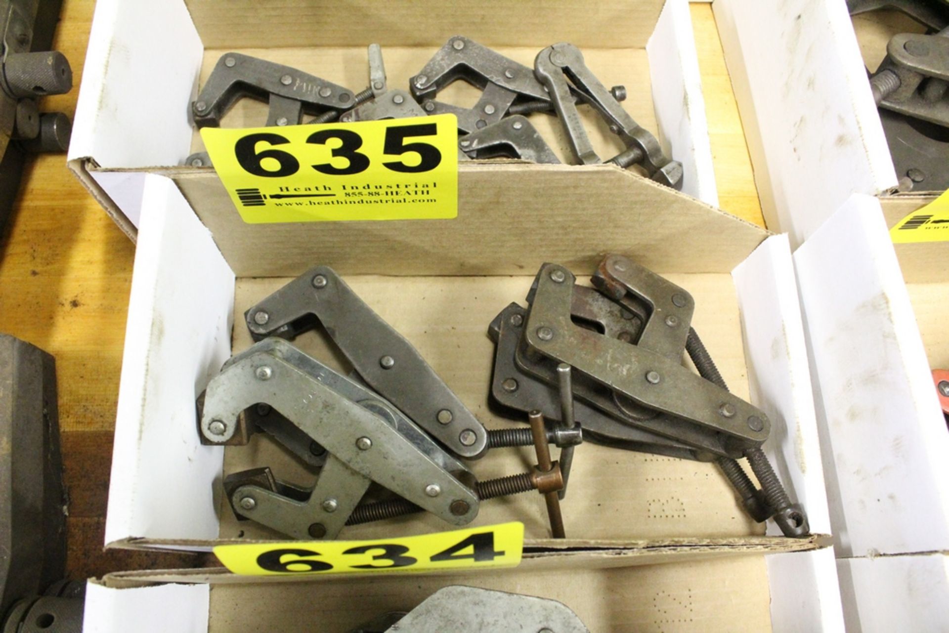 ASSORTED KANT-TWIST CLAMPS IN BOX