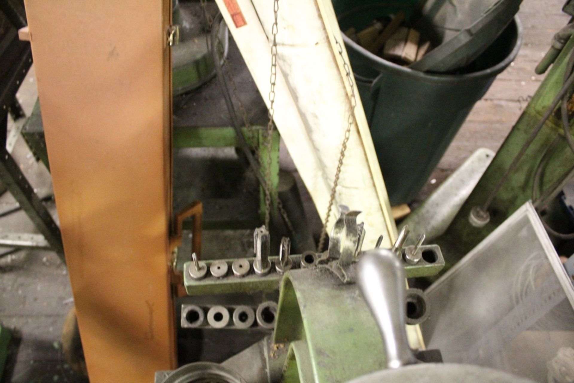 LASSEY MANUAL TAPPER ON STAND - Image 3 of 3