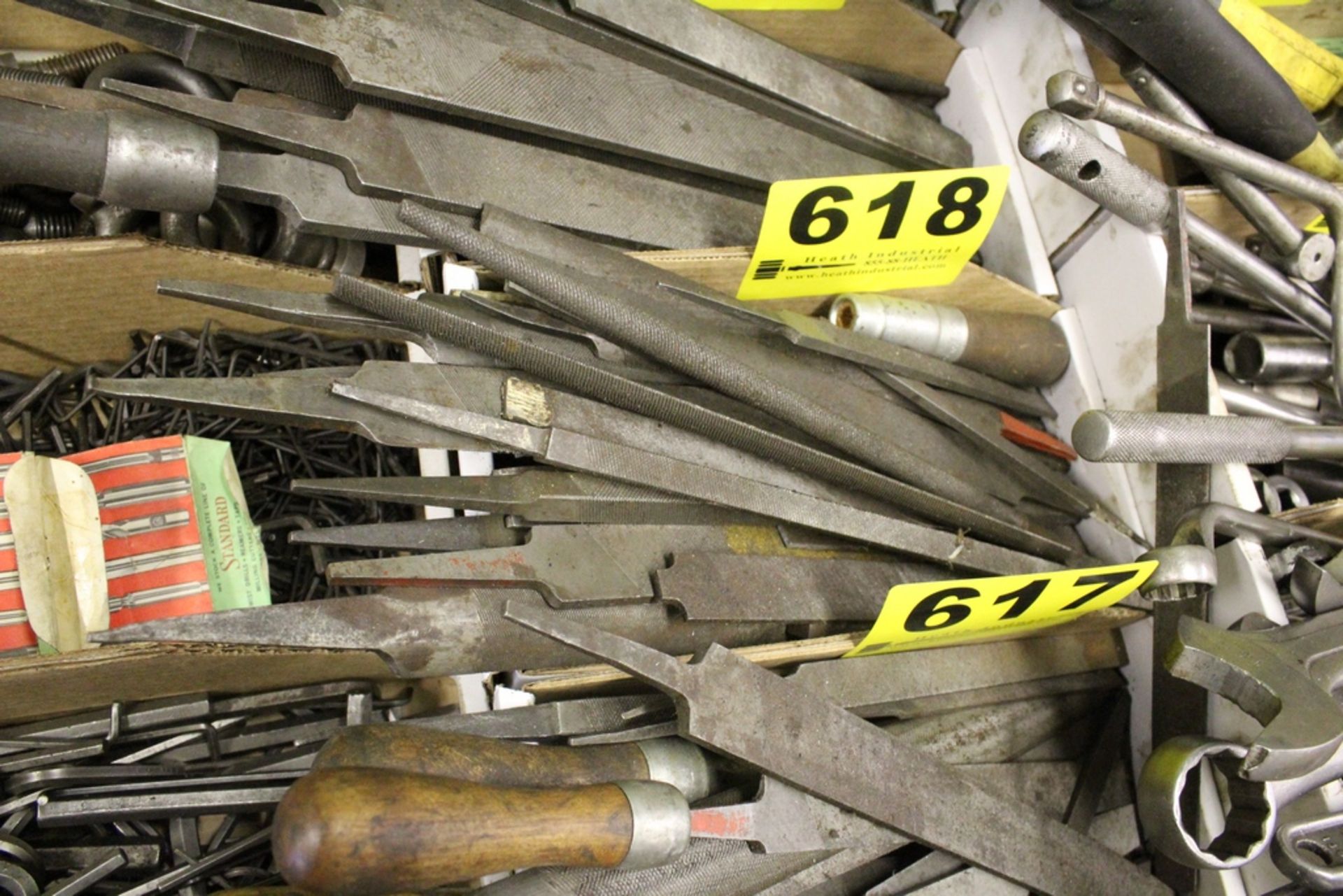 ASSORTED METAL FILES IN BOX